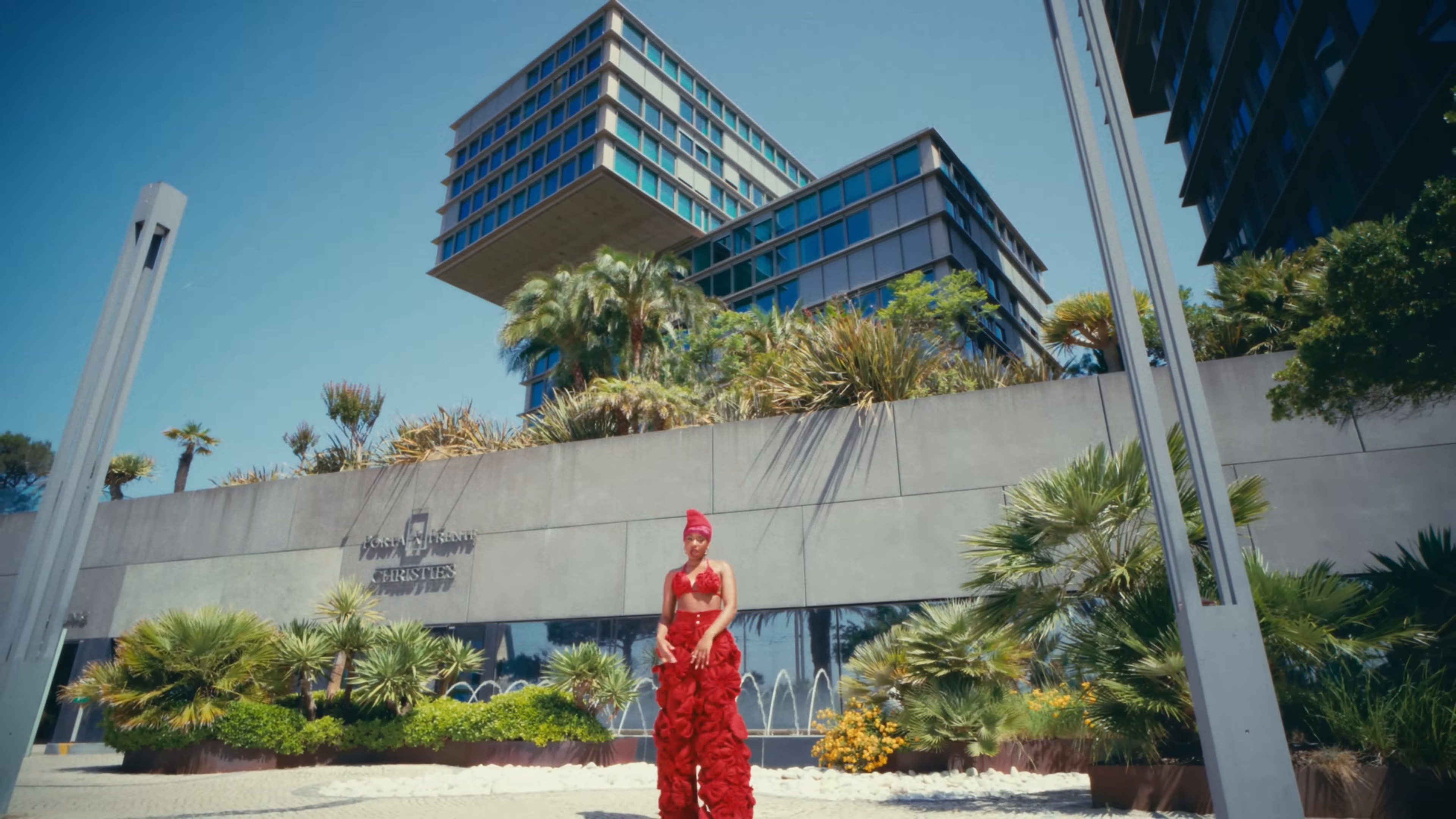 Ficar Por Cima (2025) —  shot,  lighting