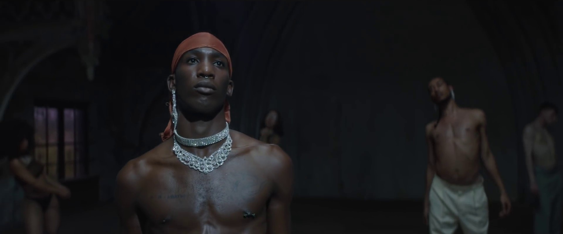 Noir (2019) —  shot,  lighting