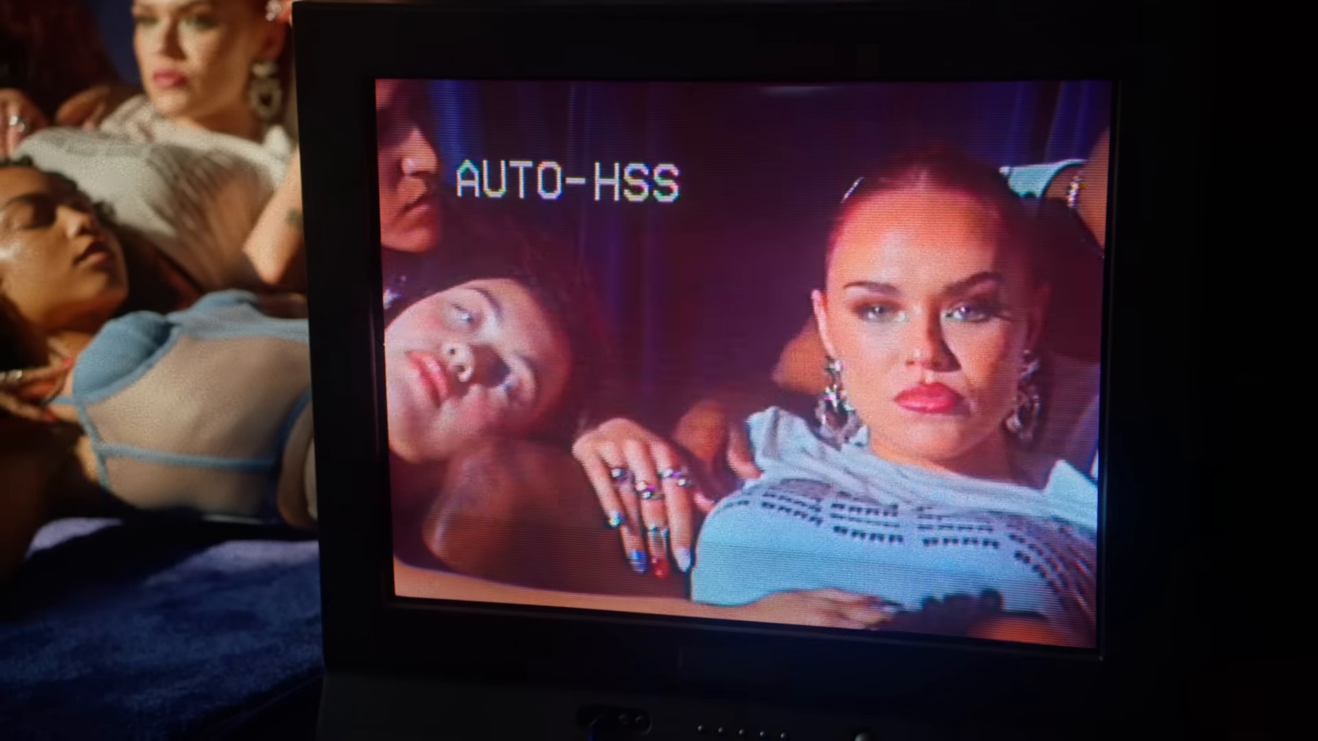 Summer so hot (2024) —  shot,  lighting