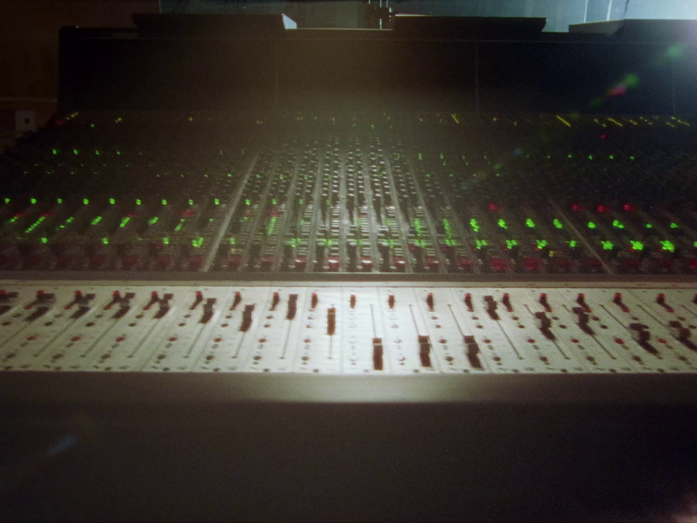 Gave U My Love (2023) —  shot,  lighting