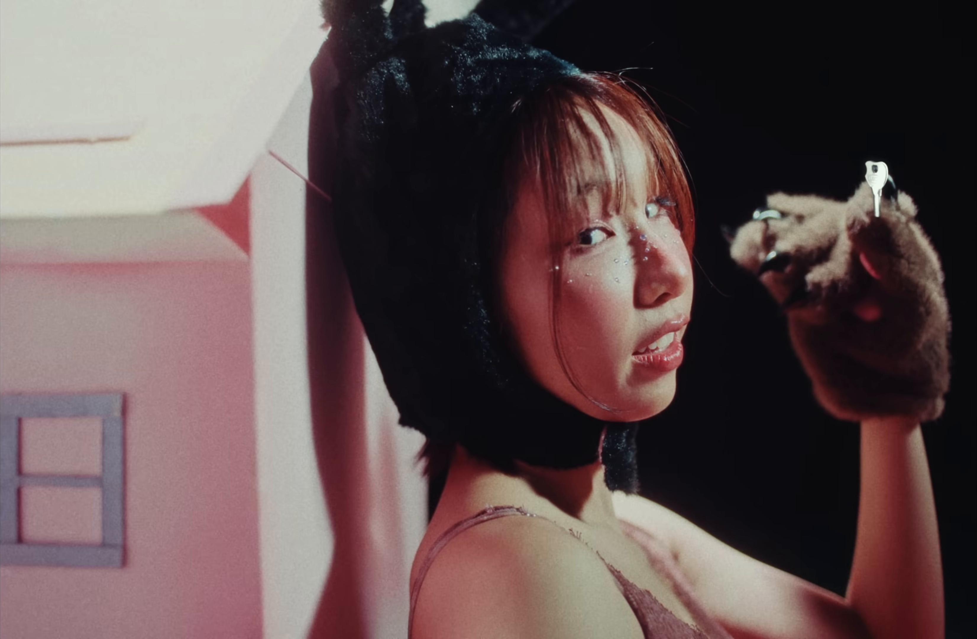 Dinosaur Slayerr (2025) —  shot,  lighting