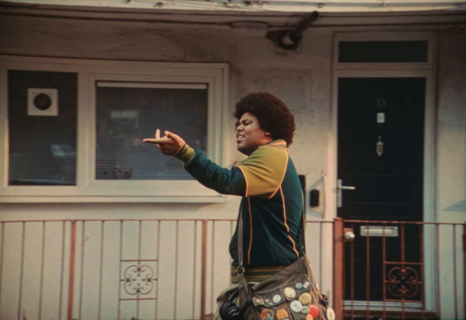 Catching Bodies  (2025) —  shot,  lighting