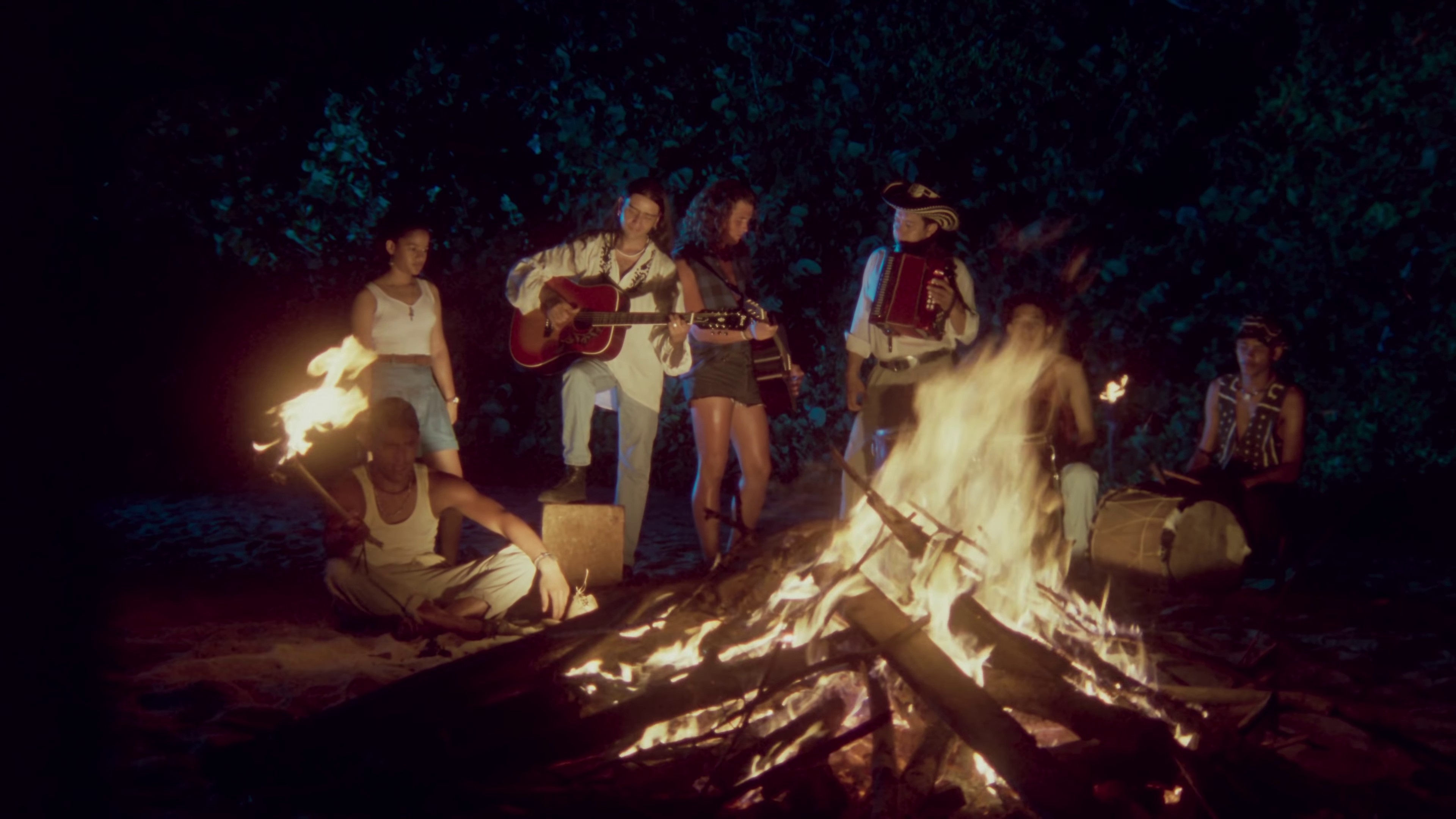 La Tierra del Olvido (2015) —  shot,  lighting