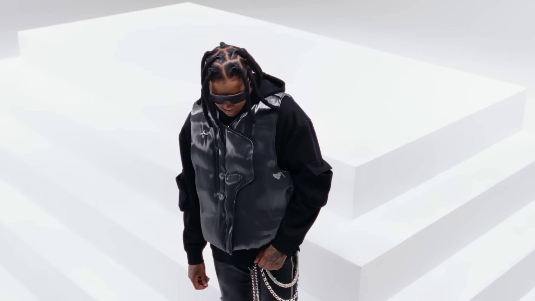 Big FU (2023) —  shot,  lighting