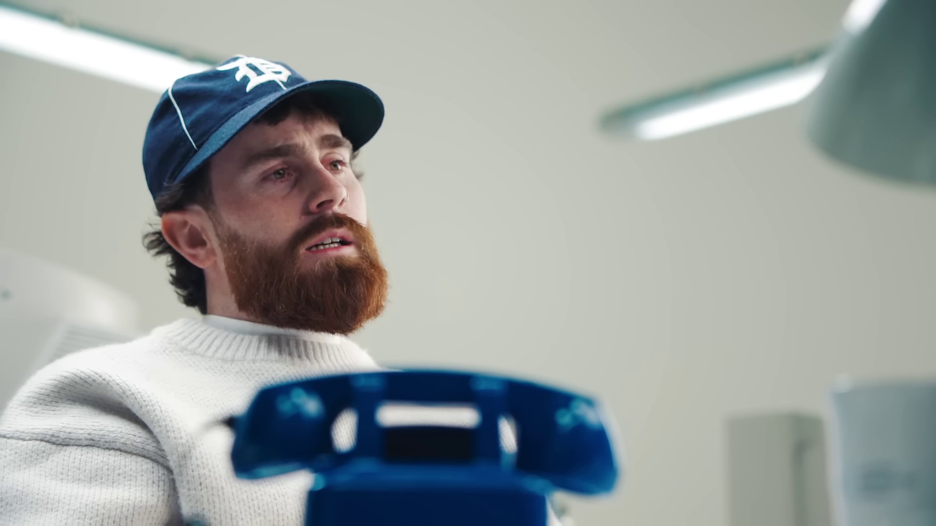 phones in heaven (2024) —  shot,  lighting