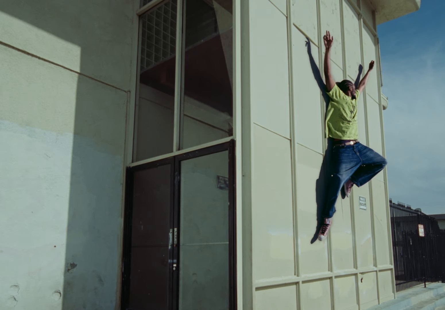 Idk (2025) —  shot,  lighting