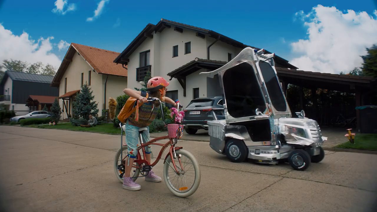 Spark7 Erste Bank: Konto. Aber cooler. (2024) —  shot,  lighting