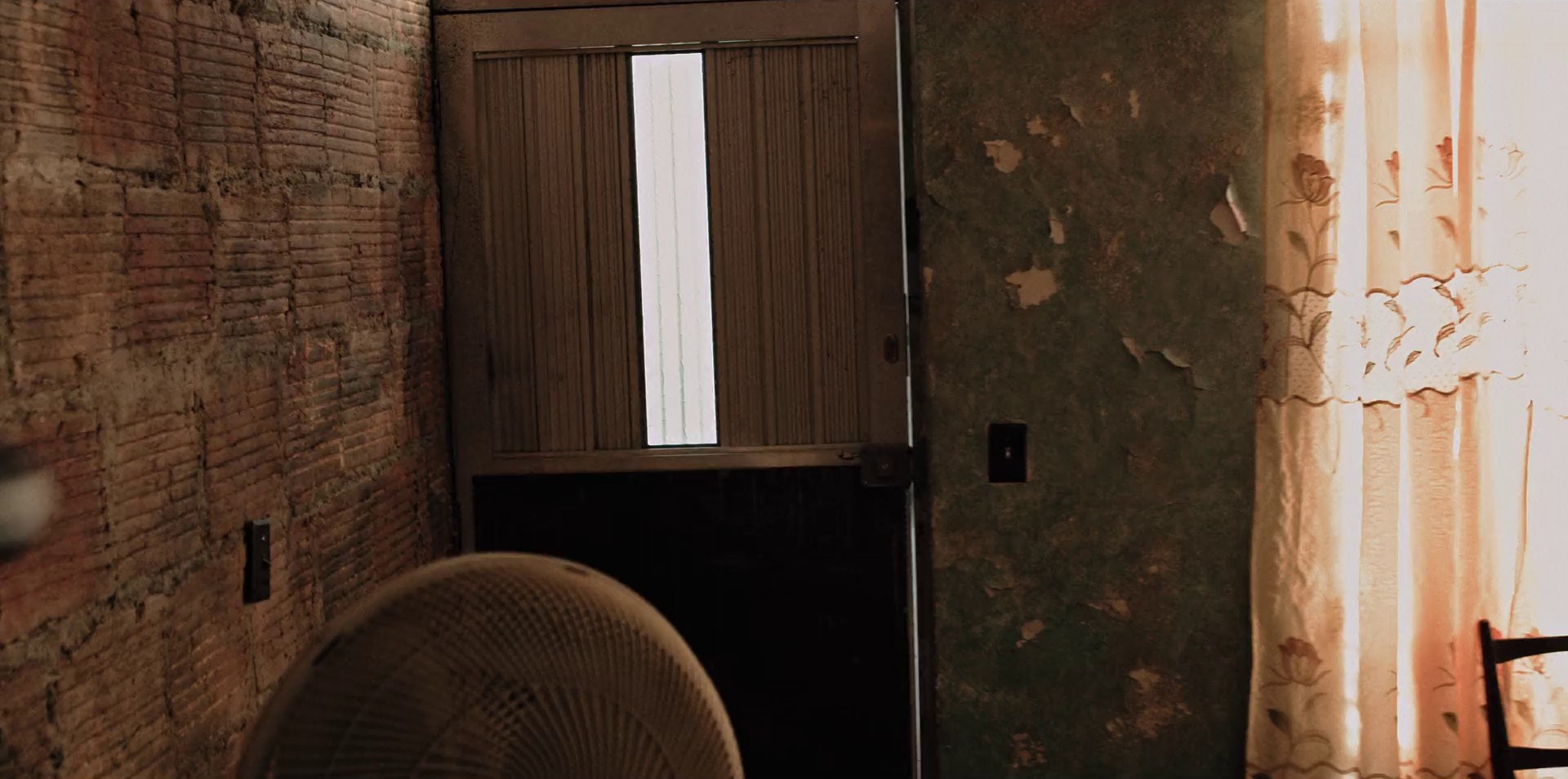 GDL (2021) —  shot,  lighting