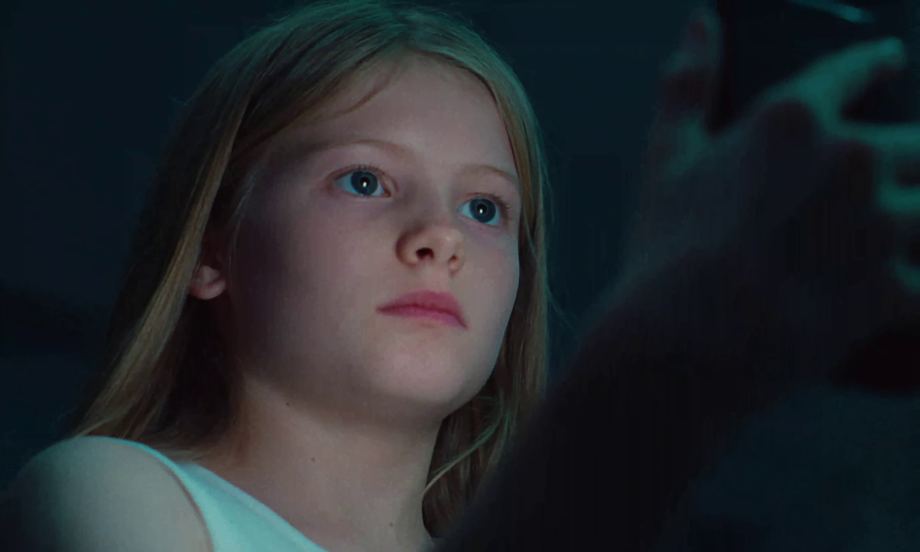 Beautiful  (2022) —  shot,  lighting