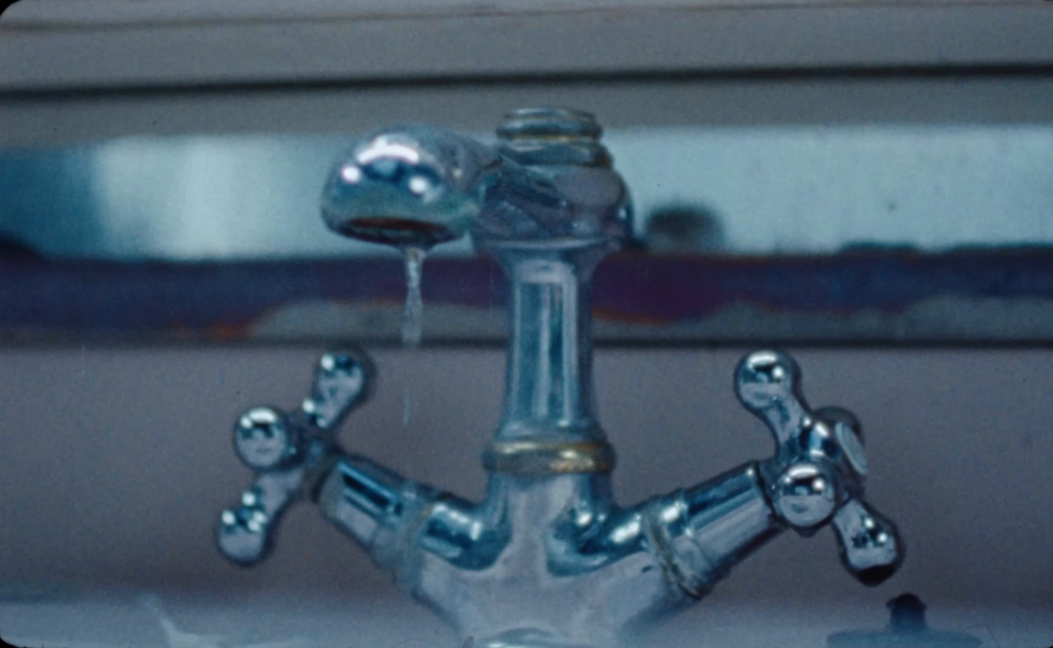 Otra Noche de Llorar (2025) —  shot,  lighting