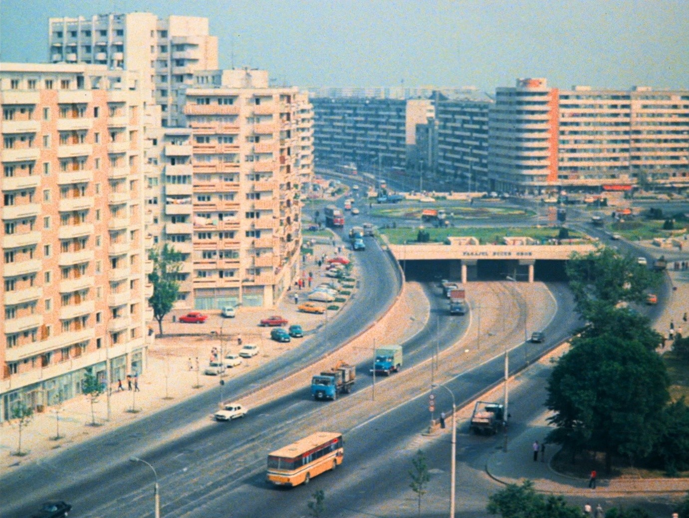 Do Not Expect Too Much from the End of the World (2024) —  shot,  lighting