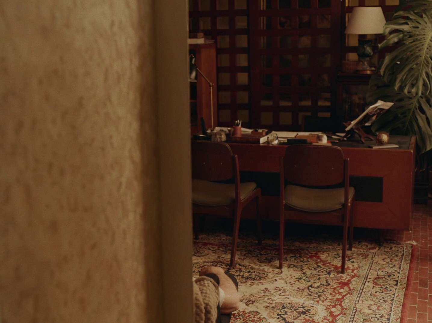 Totem (2023) —  shot,  lighting