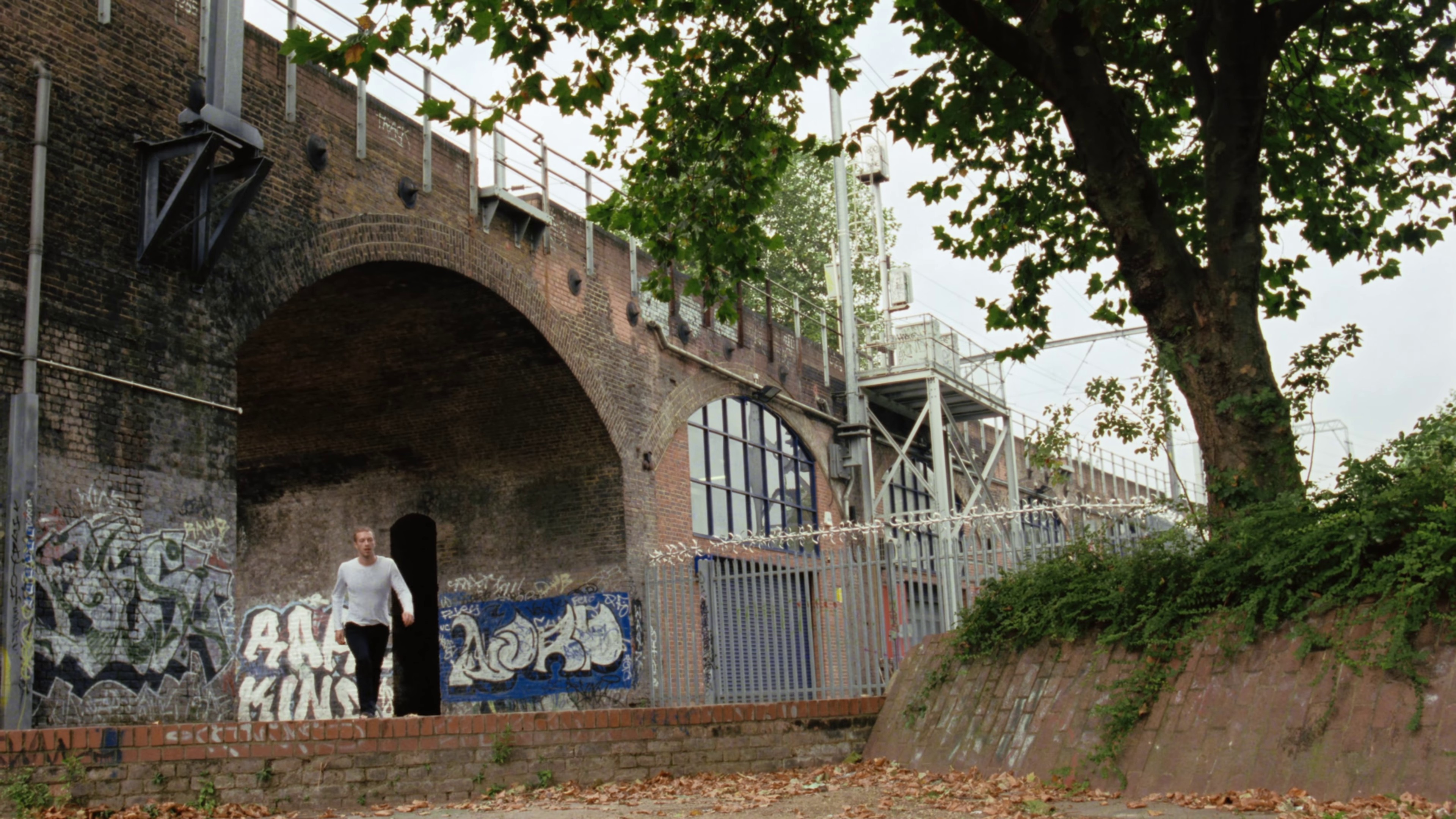 The Scientist  (2002) —  shot,  lighting