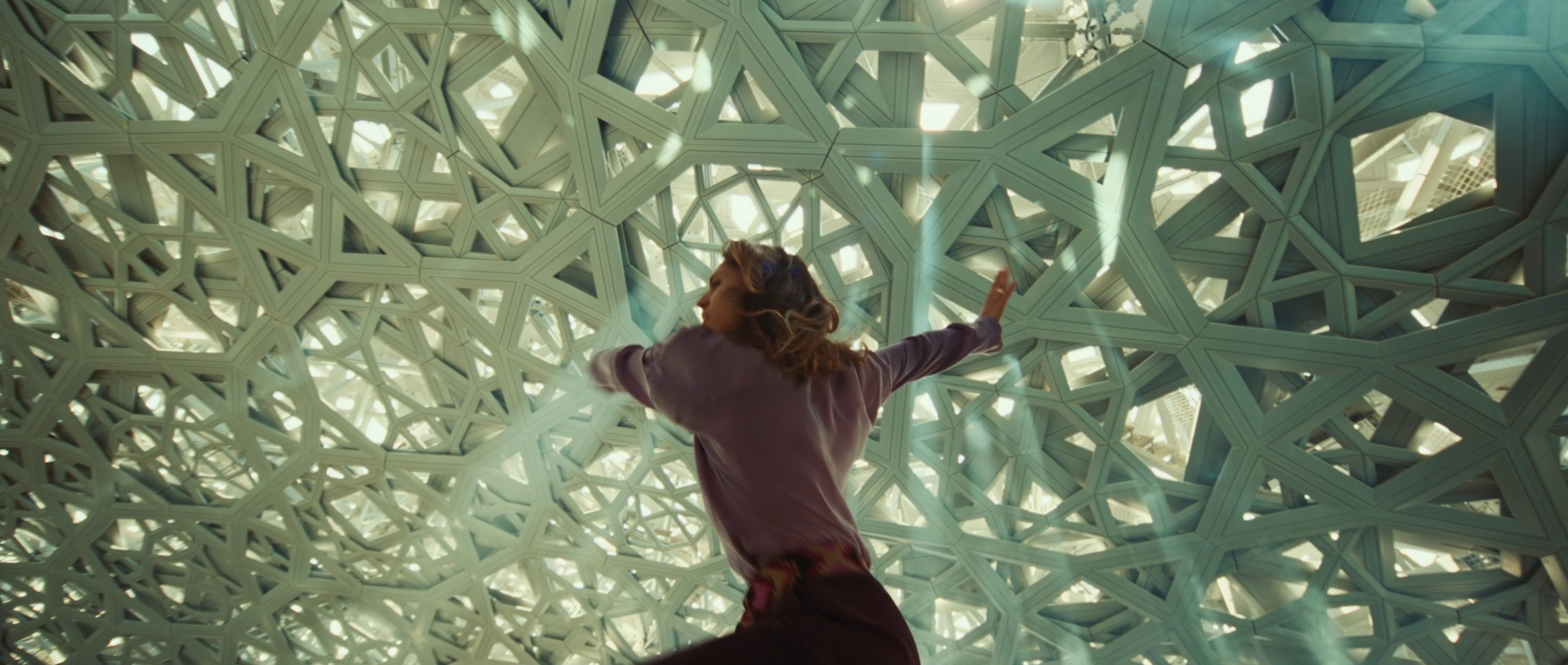 Experience Abu Dhabi - Find Your Pace (2024) —  shot,  lighting