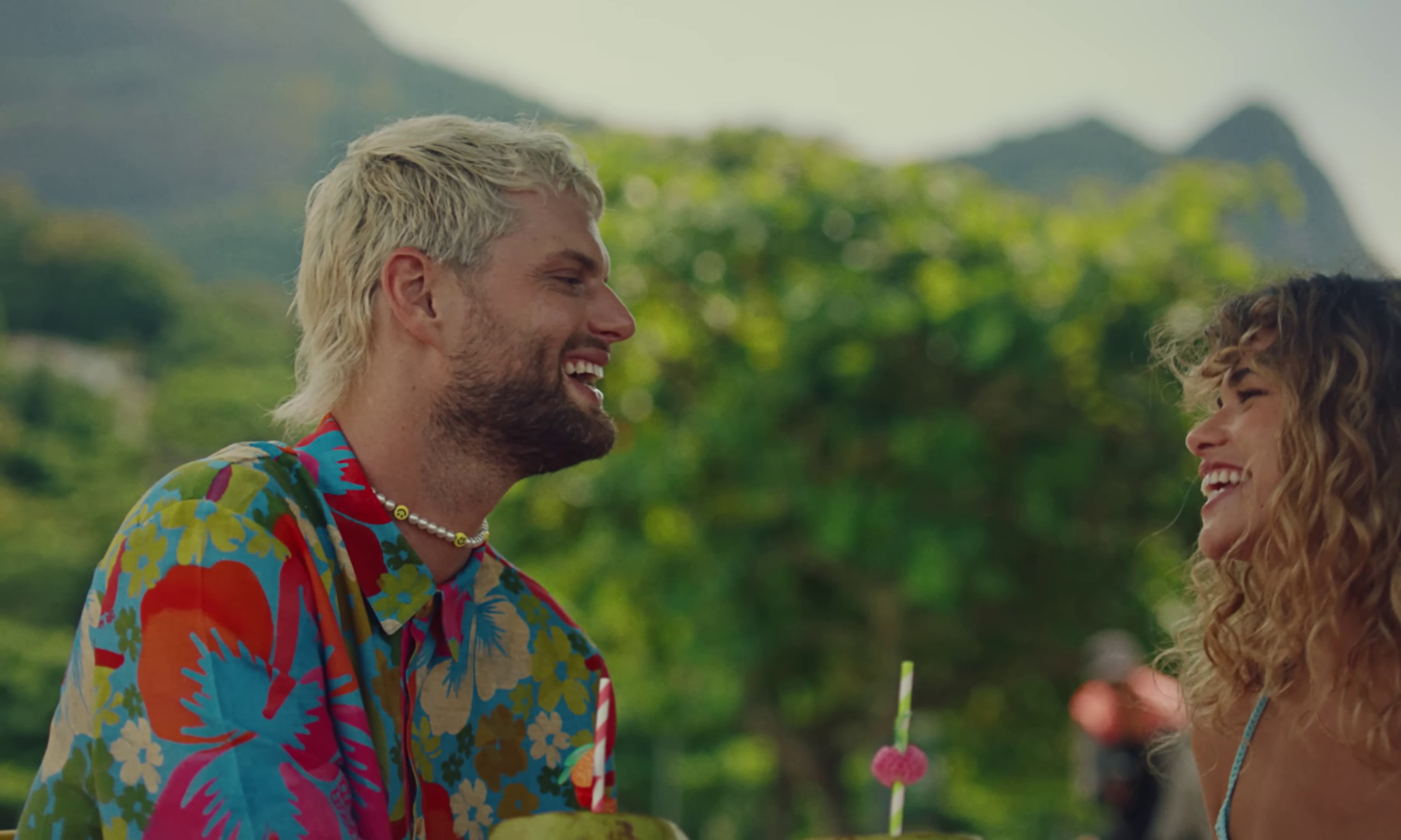 Jacaré  (2023) —  shot,  lighting