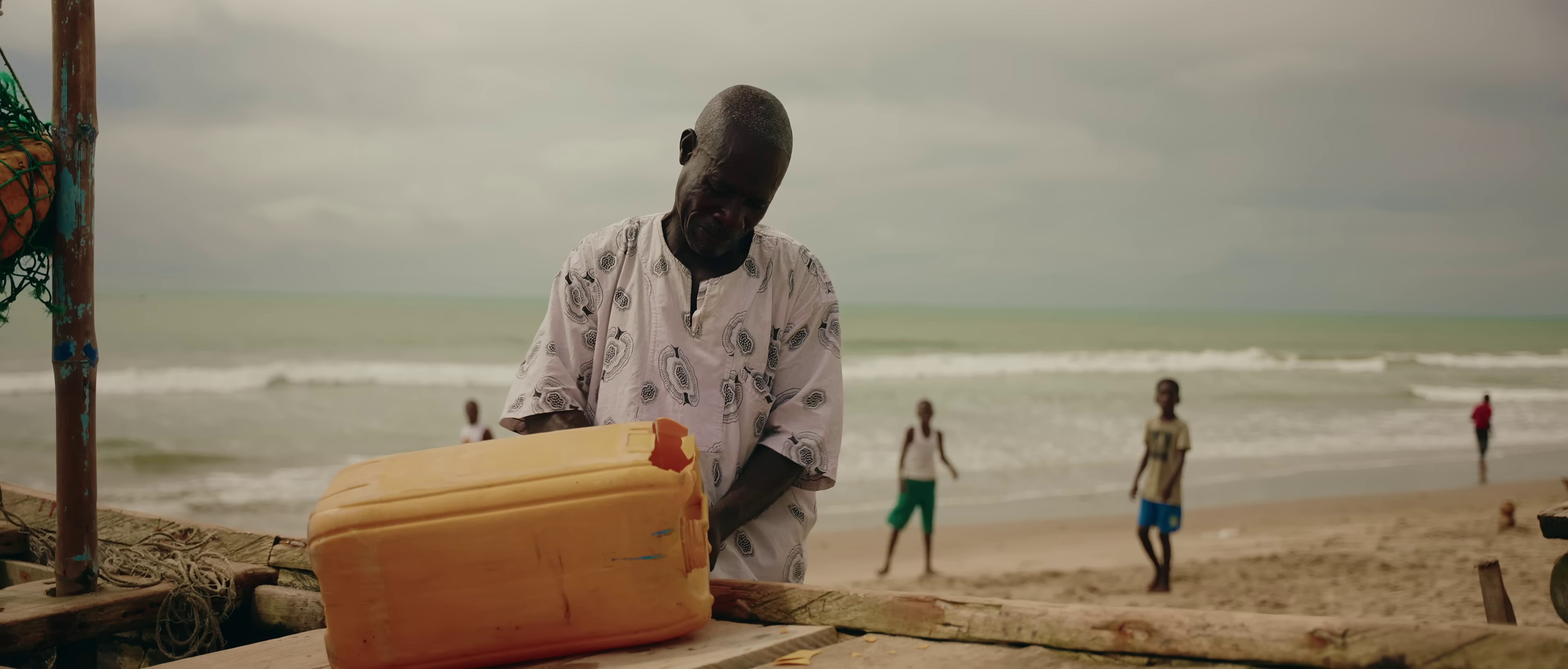 Baddie  (2022) —  shot,  lighting