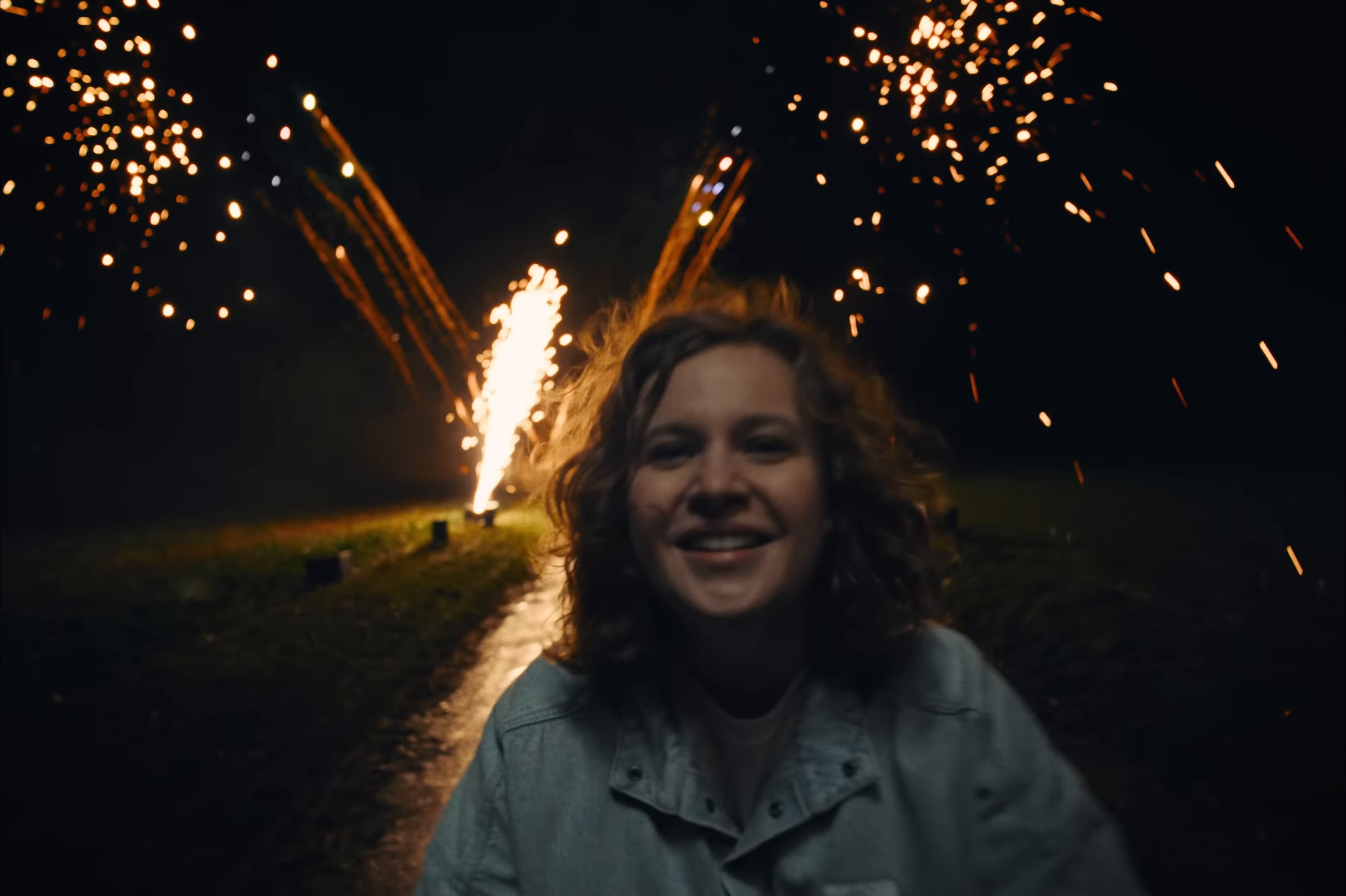 Multicolore (2024) —  shot,  lighting