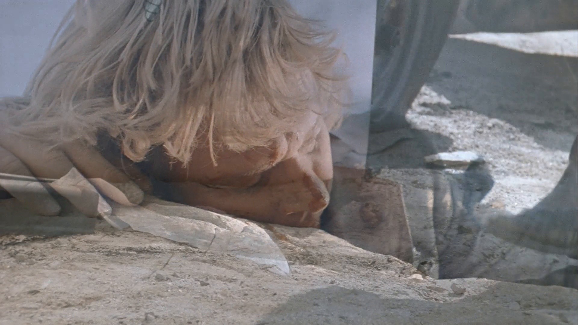 Hell Comes to Frogtown (1988) —  shot,  lighting