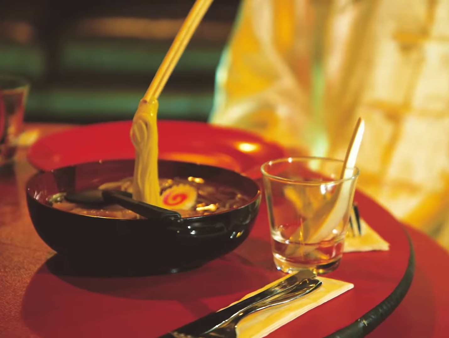 Wo ai ni (2020) —  shot,  lighting