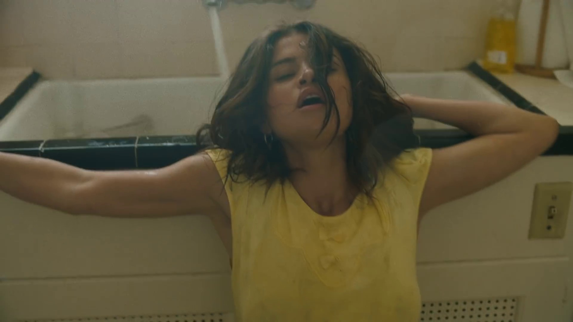 Fetish (2021) —  shot,  lighting