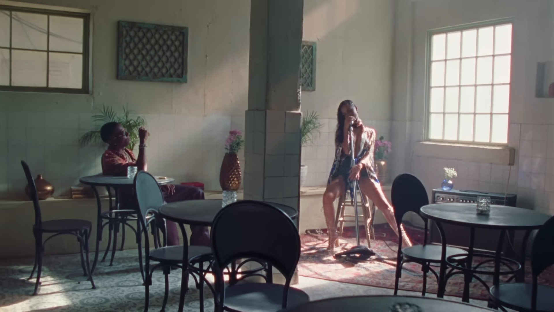 DYNAMITE  (2025) —  shot,  lighting