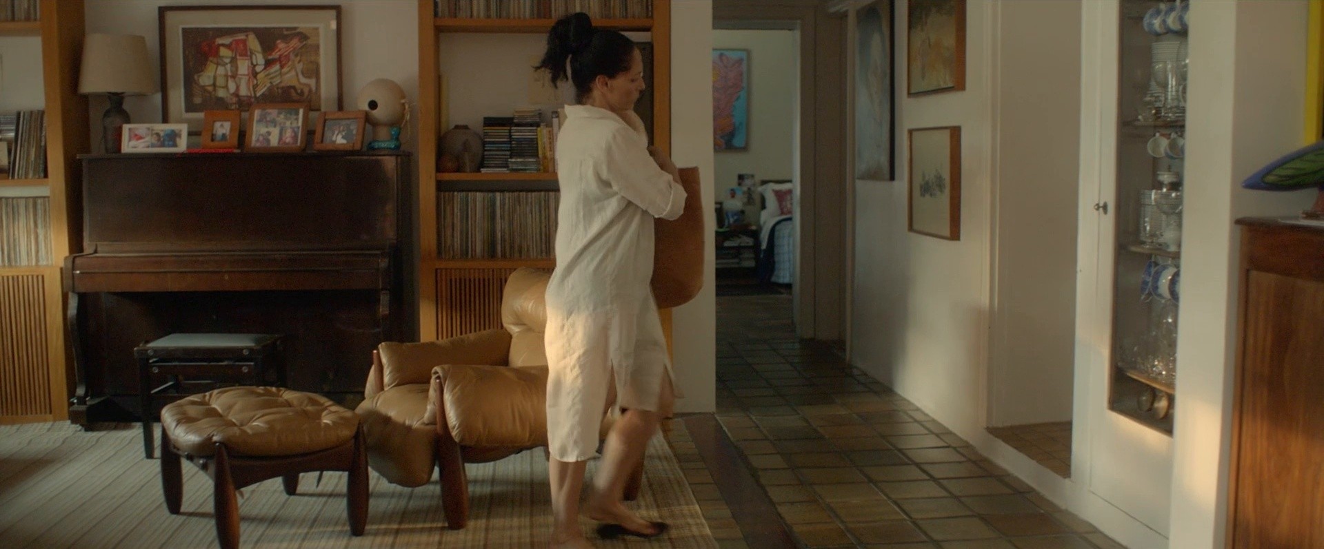 Aquarius (2016) —  shot,  lighting