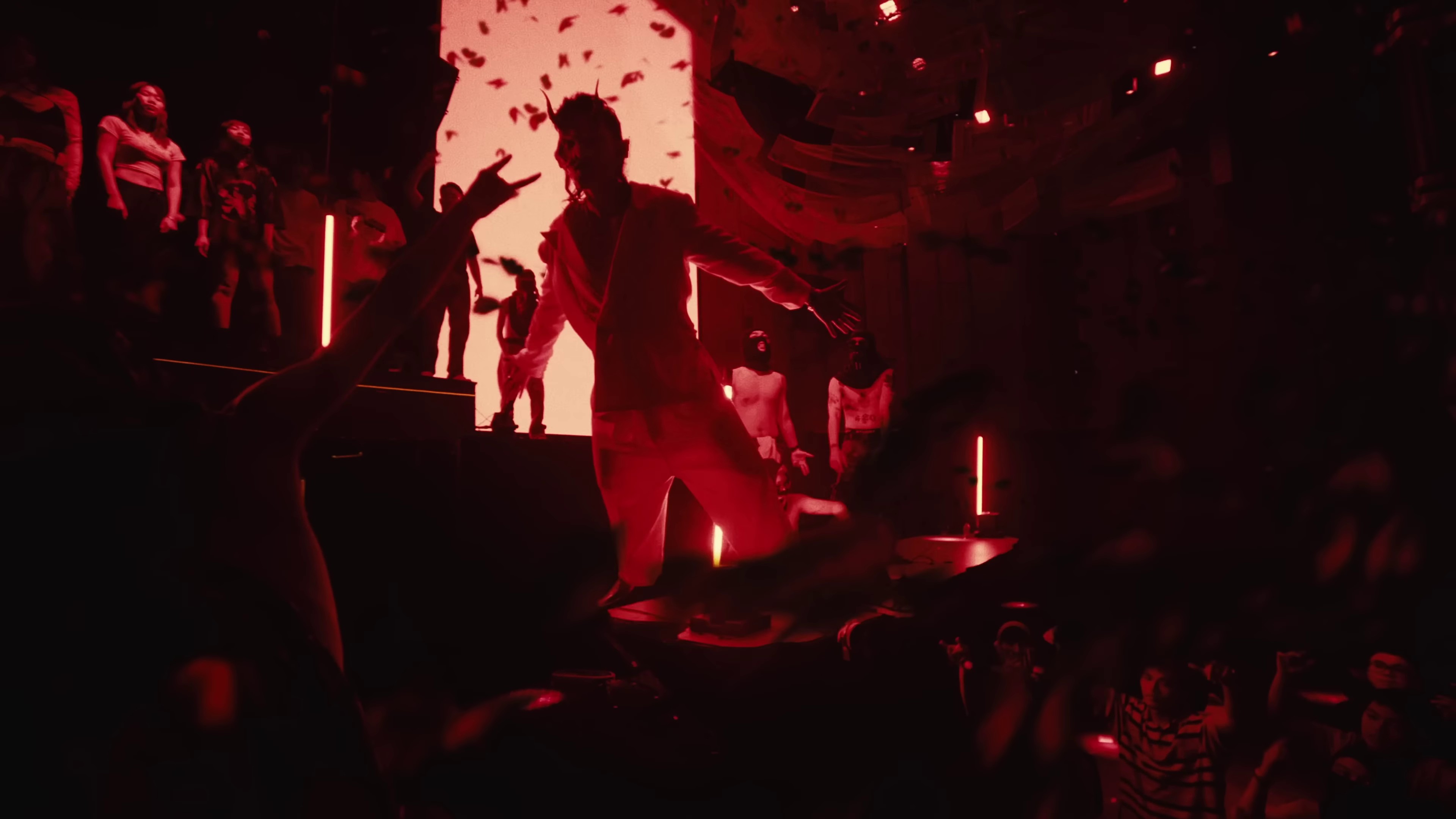  Biết Đâu Mà Lần (2023) —  shot,  lighting