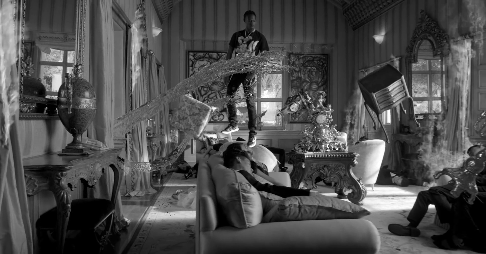 WAKE UP (2019) —  shot,  lighting