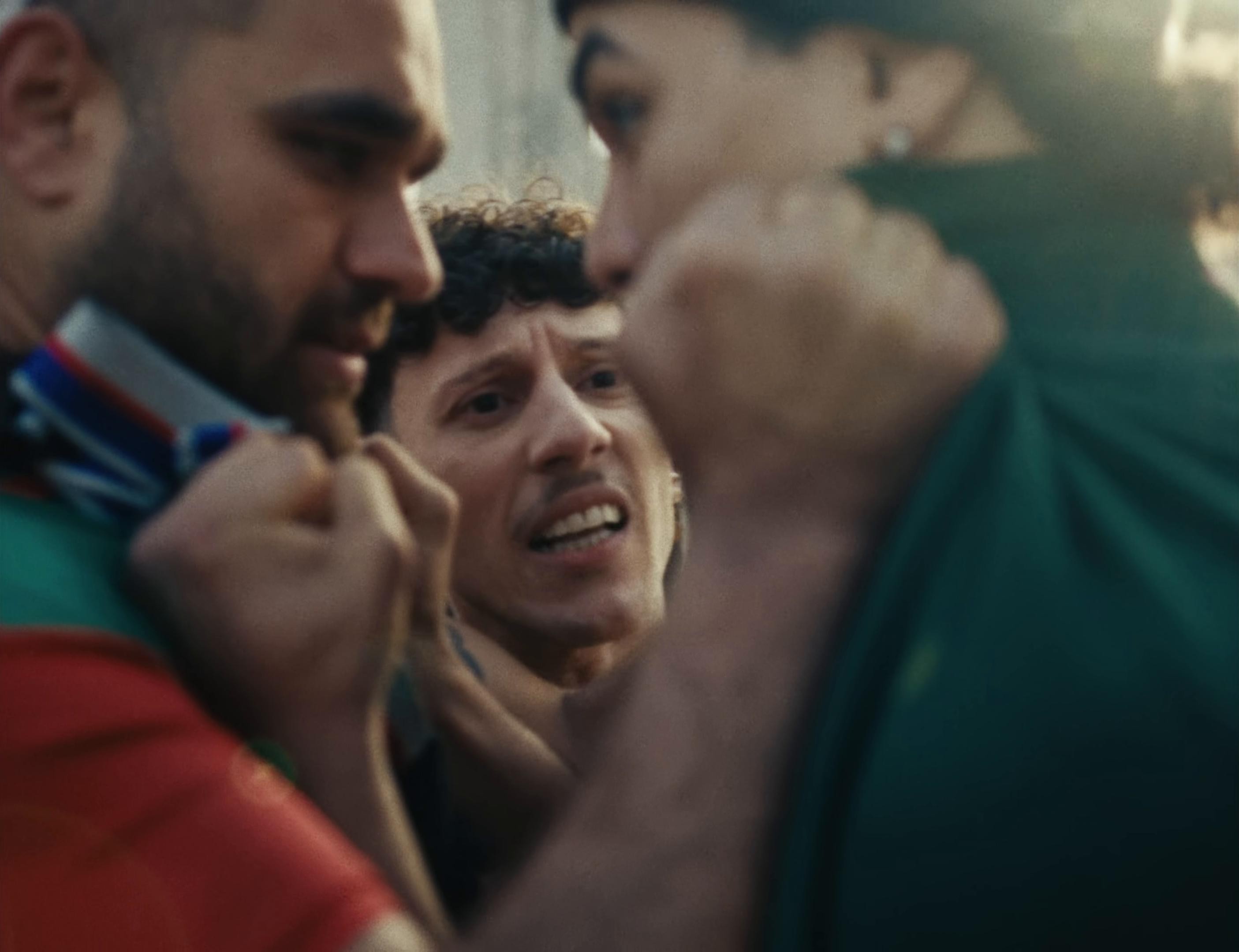 Paradis (2024) —  shot,  lighting