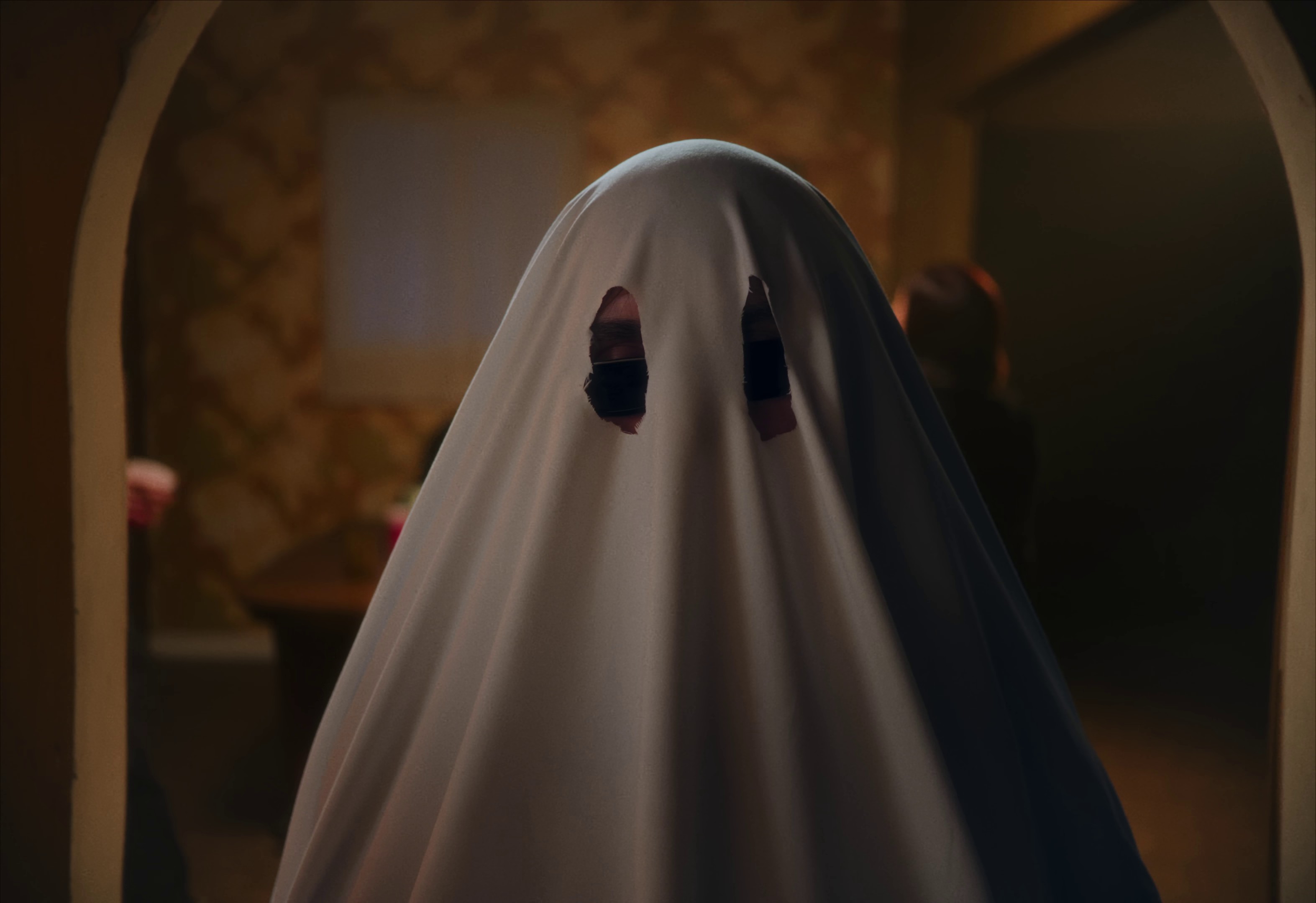 rUN tHE FaDE (2024) —  shot,  lighting