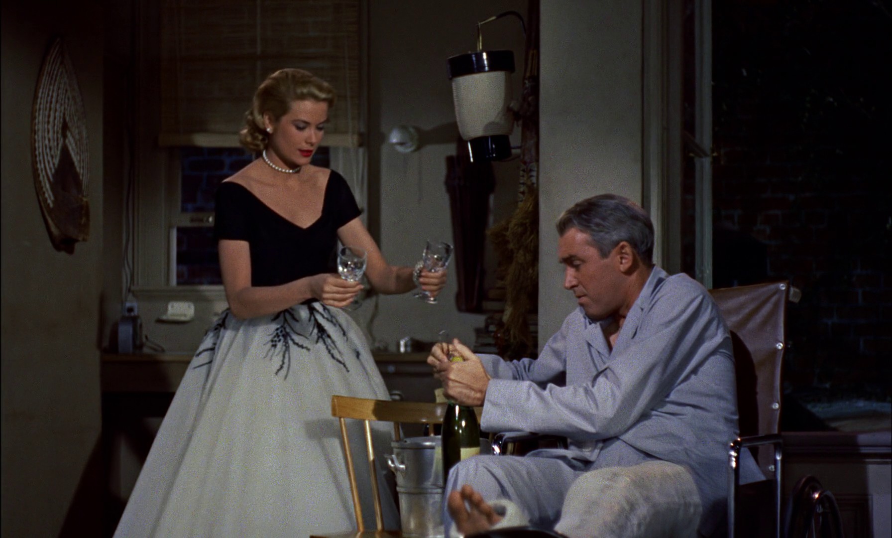 Rear Window (1954) —  shot,  lighting