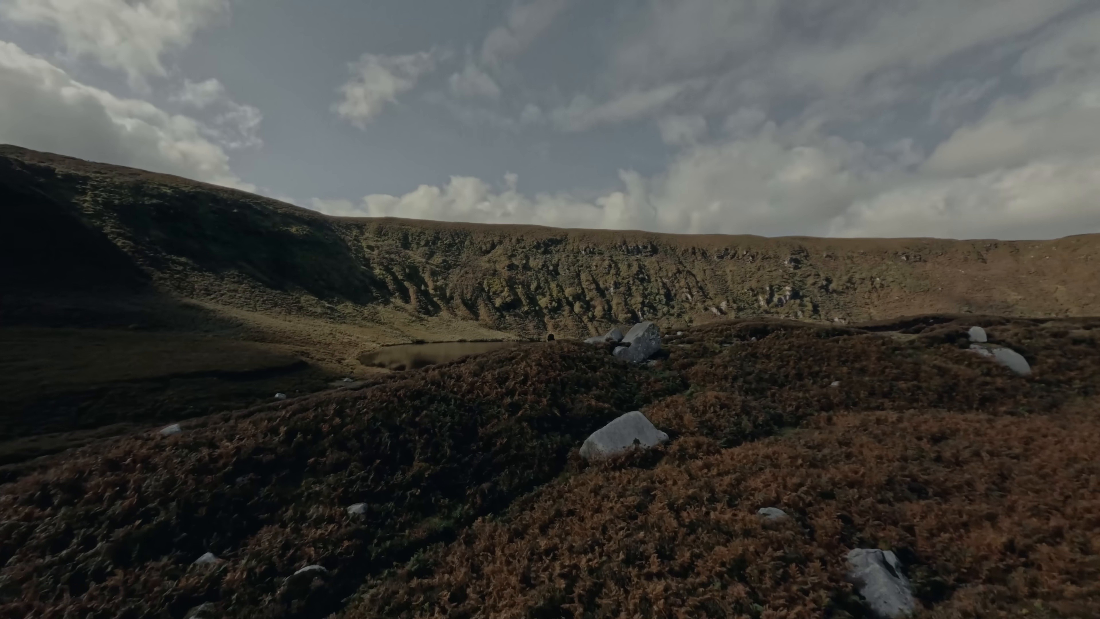 Ghost Town (2025) —  shot,  lighting