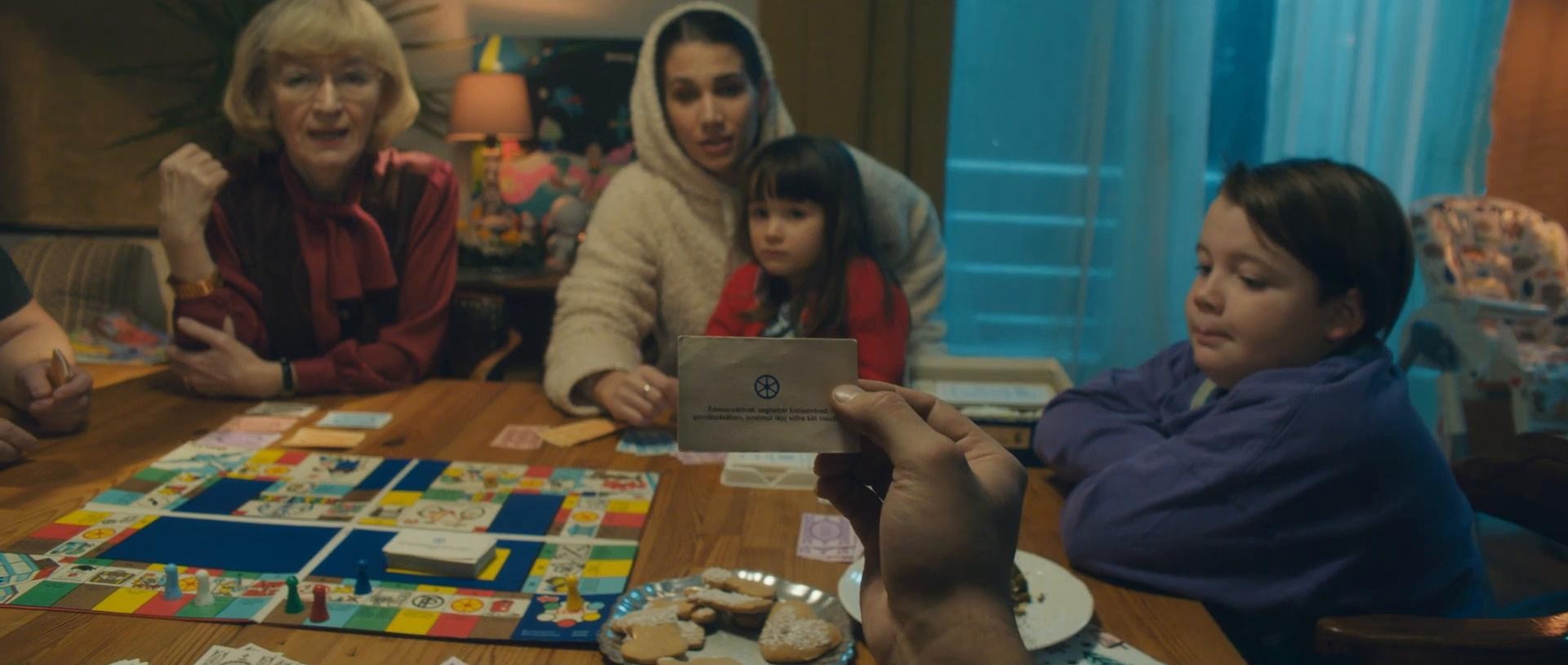 7-The POV.emmi-karacsony (2019) —  shot,  lighting