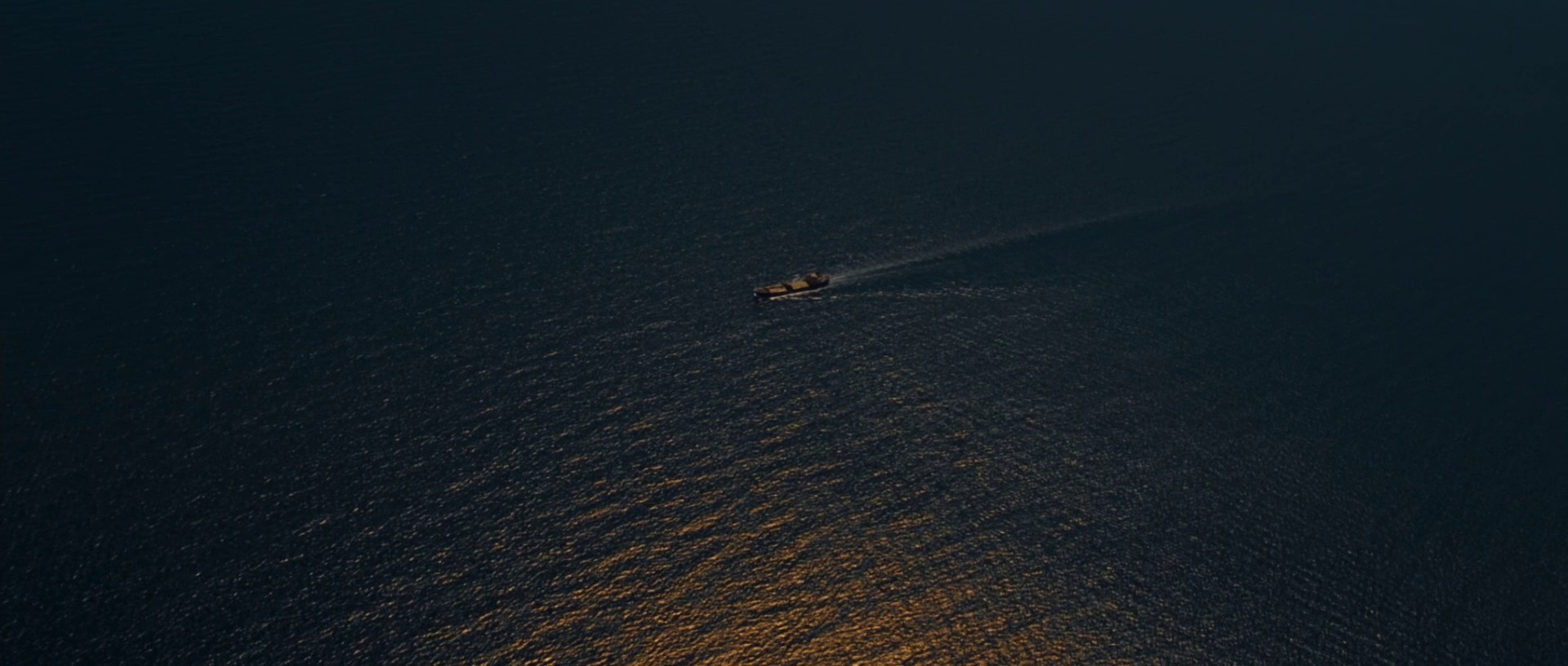 Eden Is West (2009) —  shot,  lighting