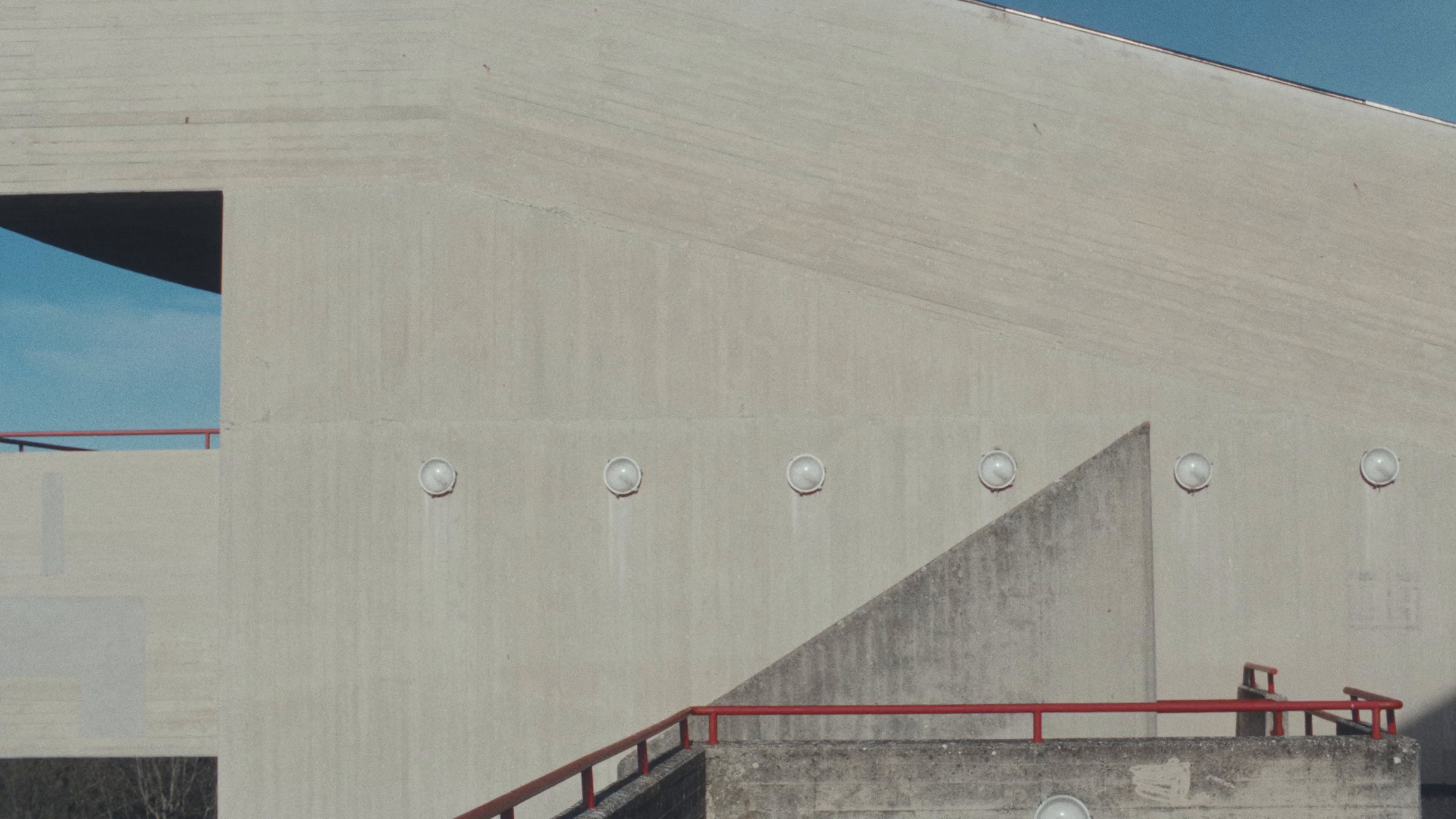 MANGO SS25 (Director's Cut) (2025) —  shot,  lighting