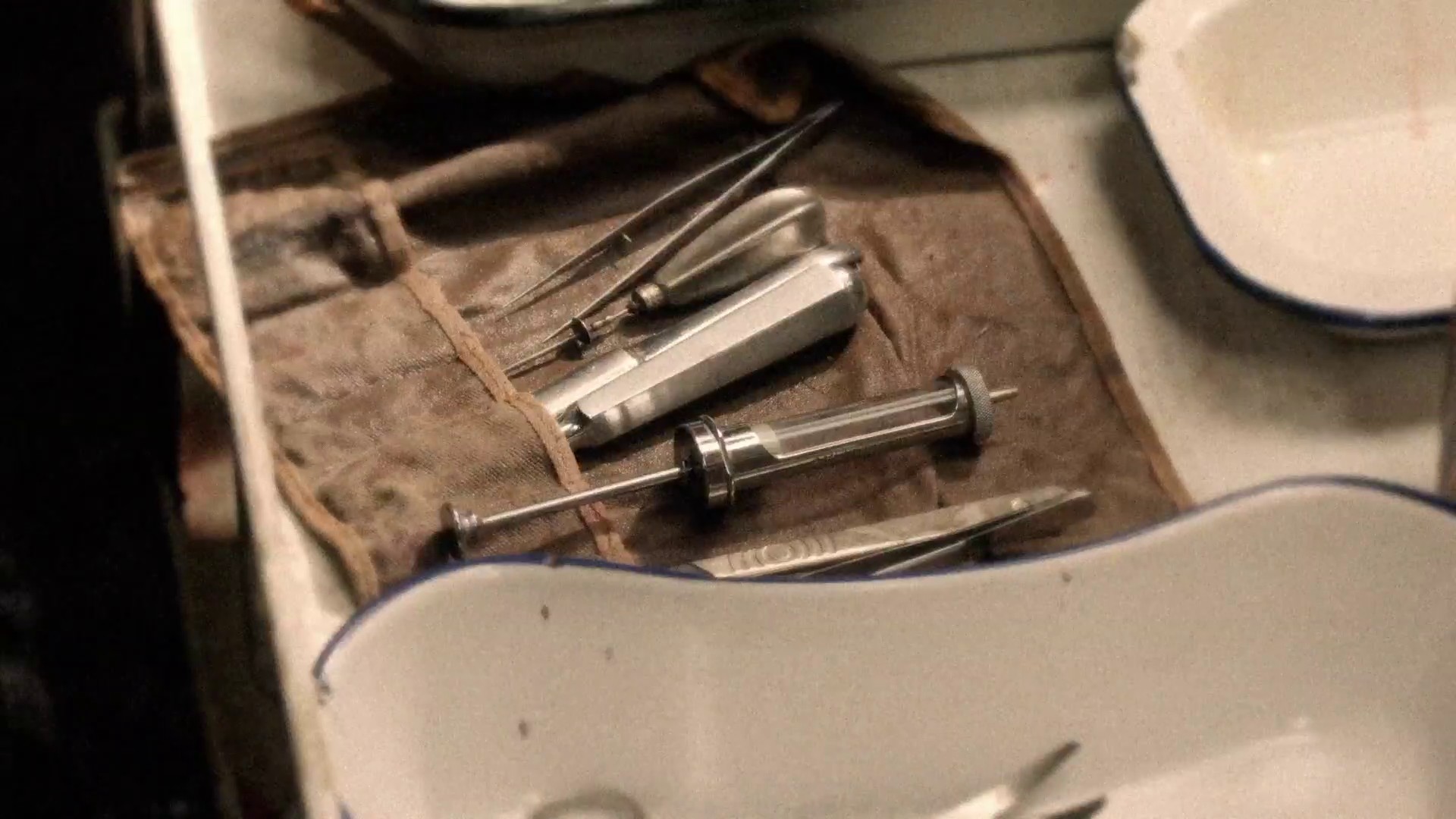 Sassenach (2014) —  shot,  lighting