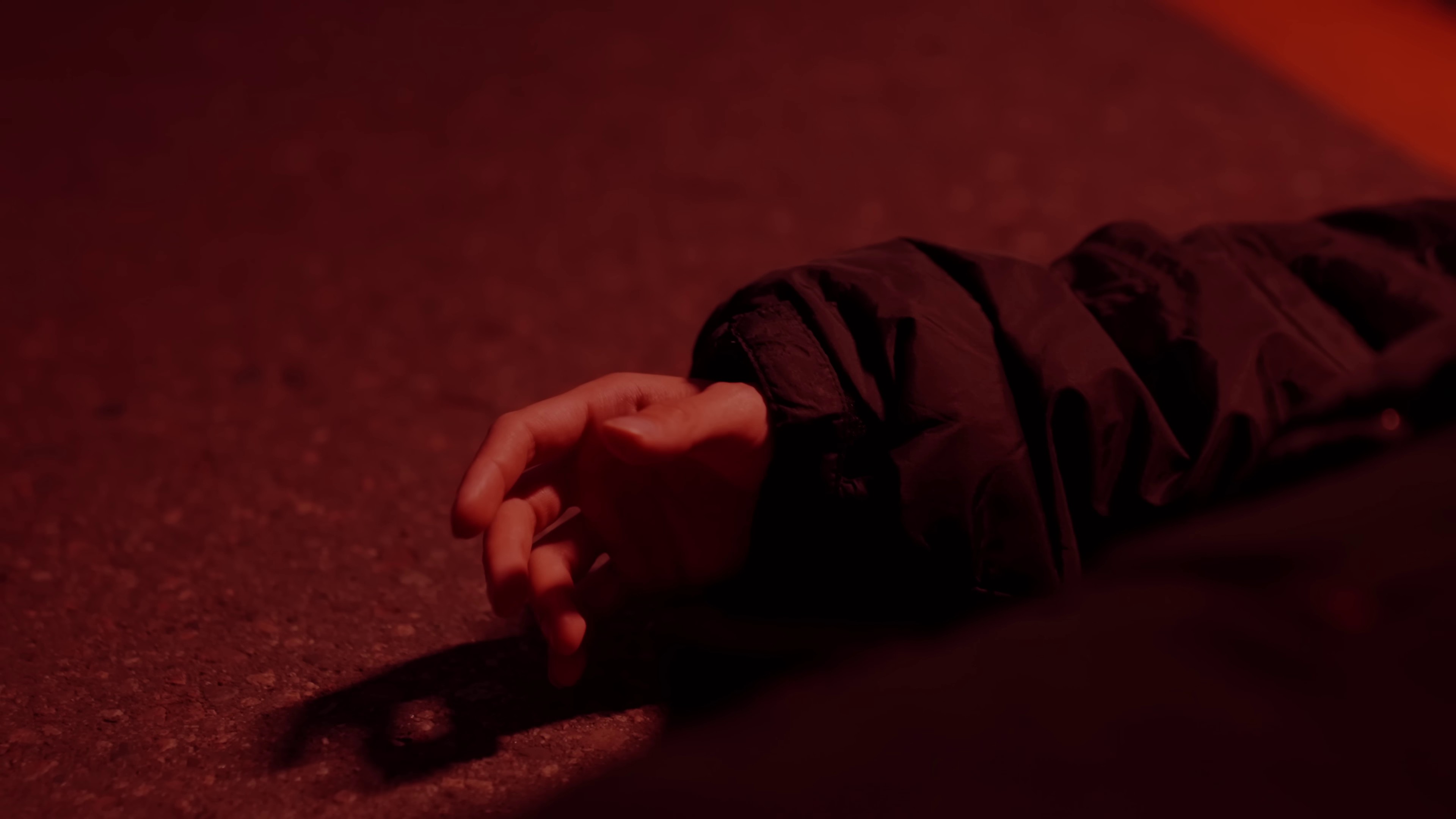 POPPIN (2024) —  shot,  lighting