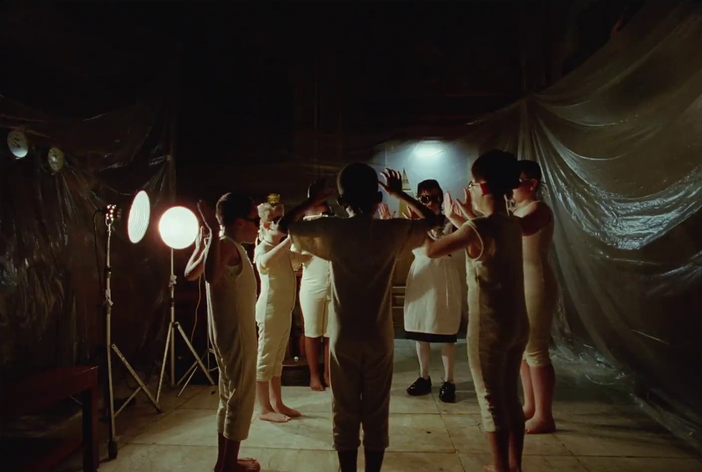 Toy (2018) —  shot,  lighting