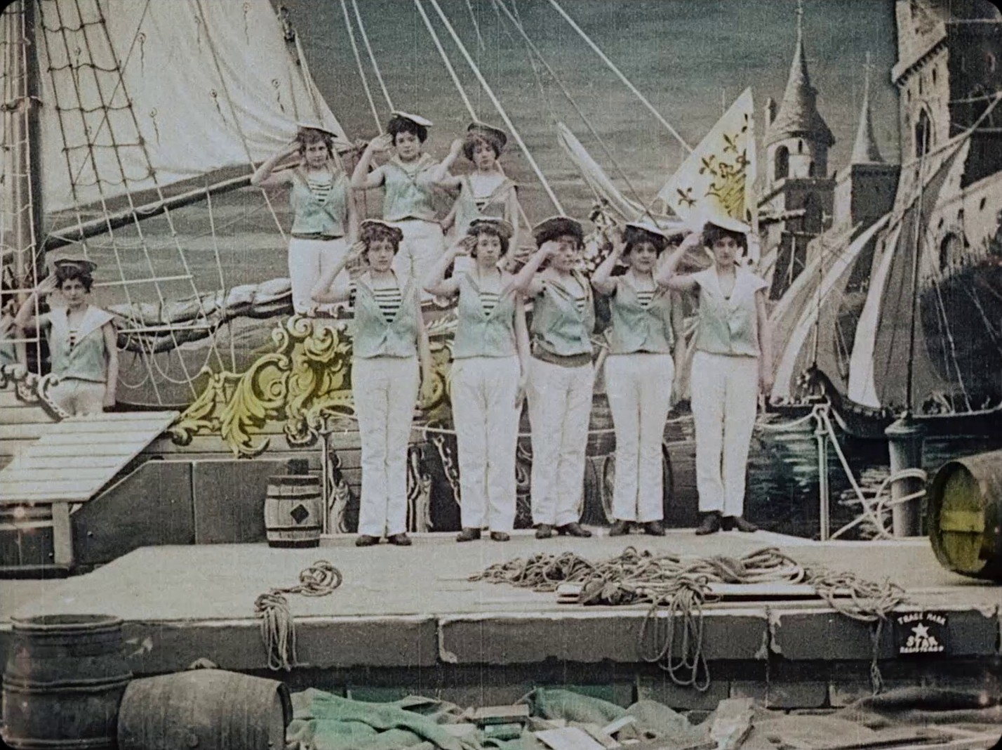  The Kingdom of the Fairies (1903) —  shot,  lighting