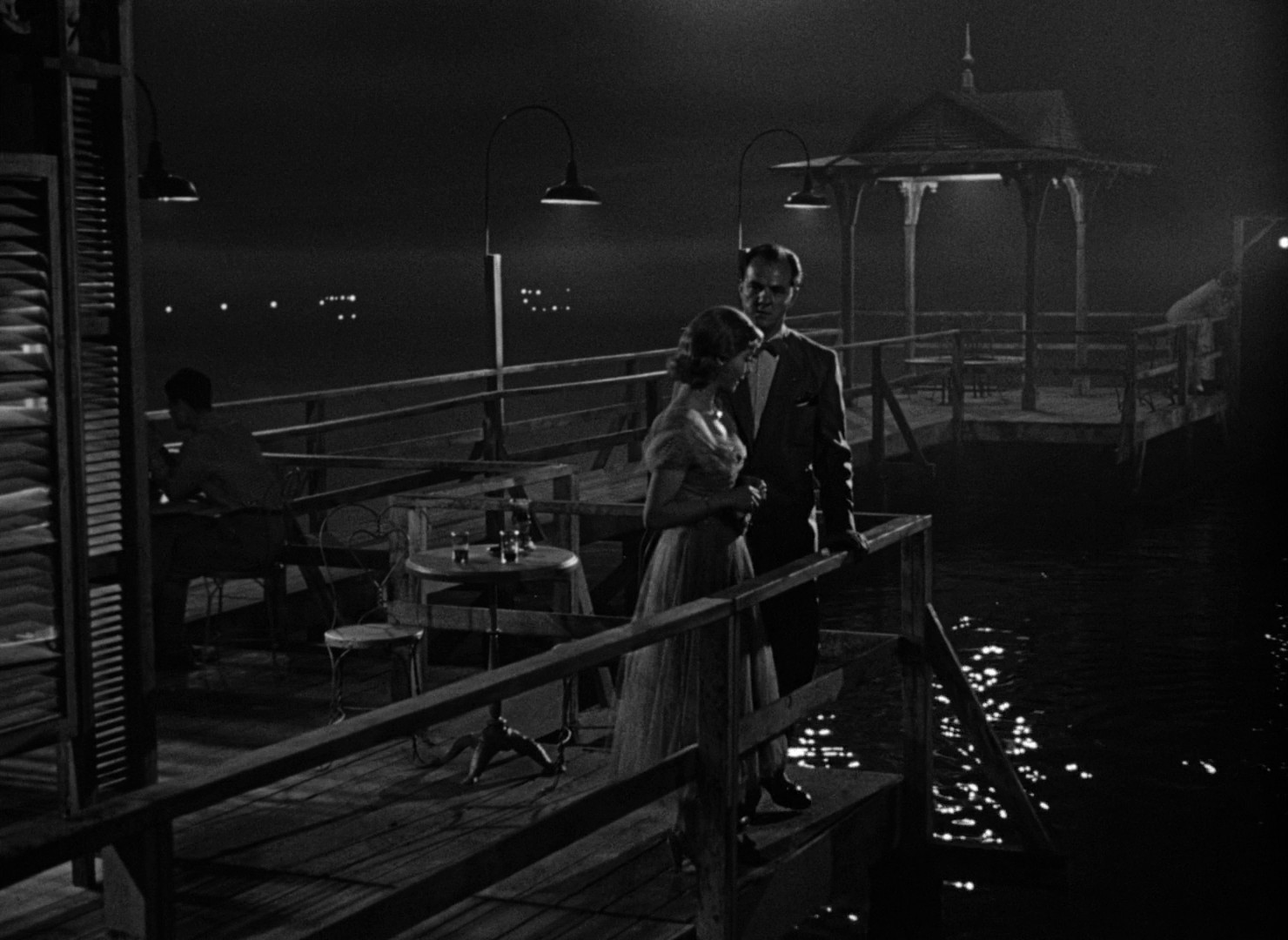 A Streetcar Named Desire (1951) —  shot,  lighting