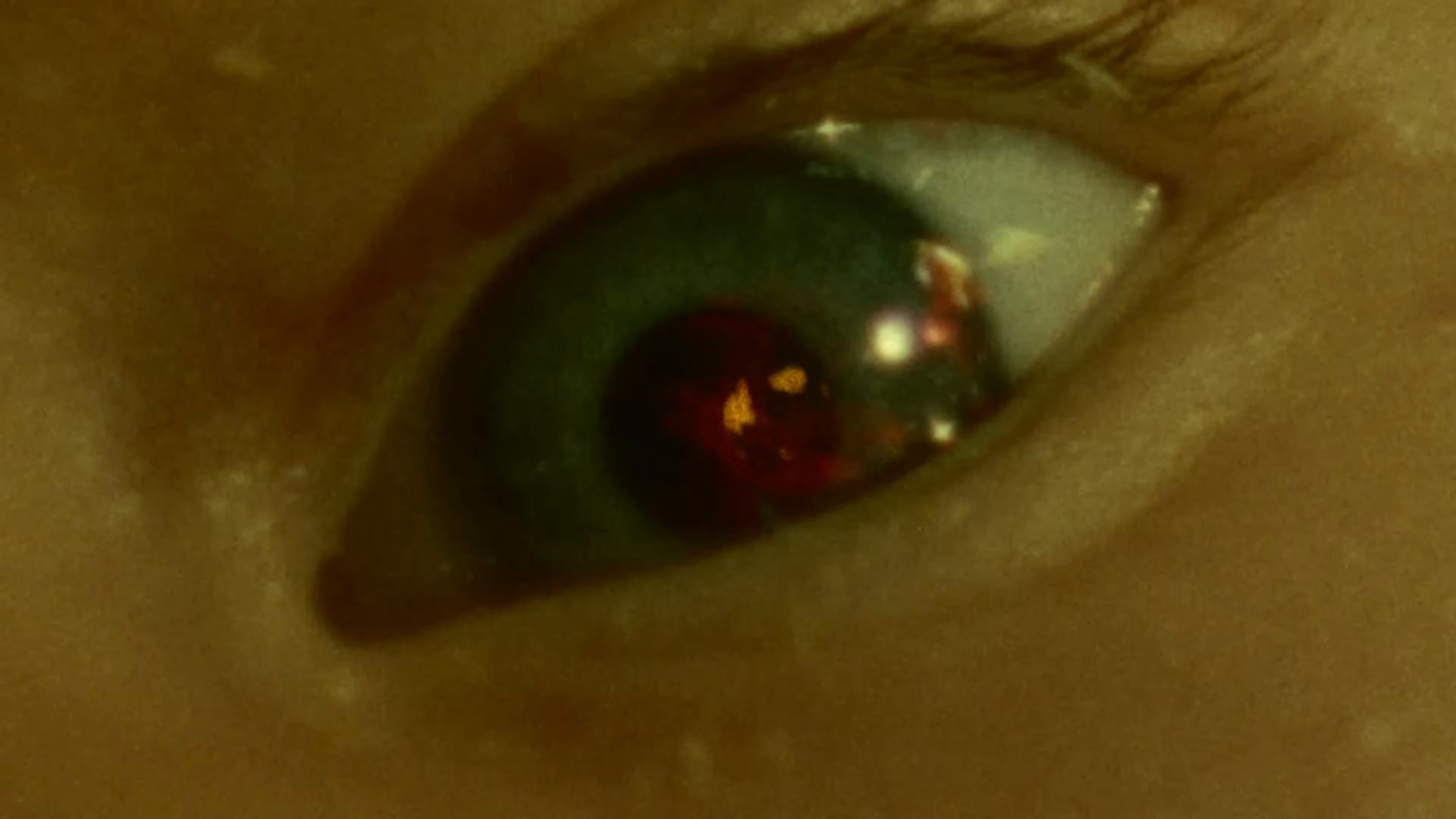 cohete (2025) —  shot,  lighting