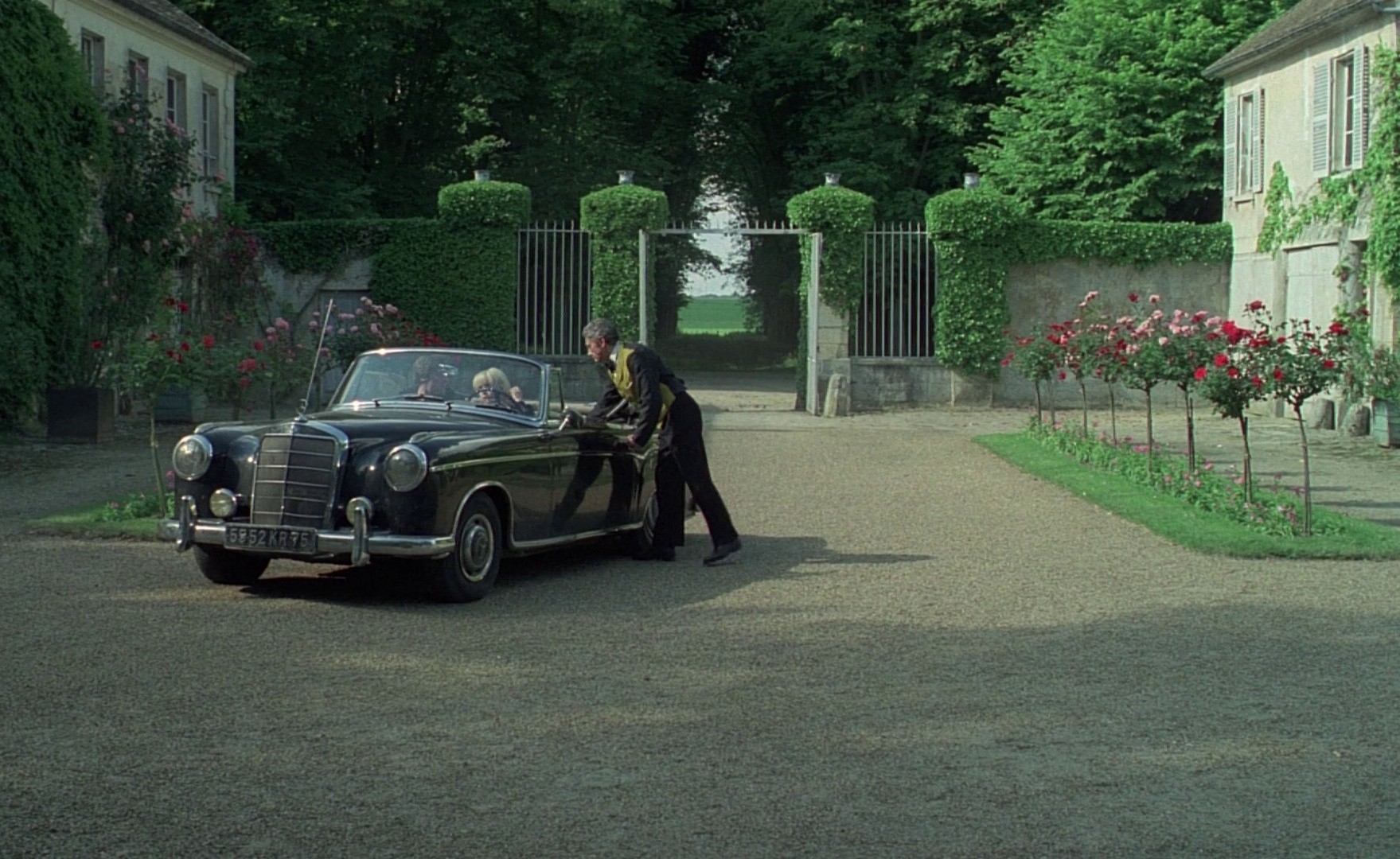 Mistress (1976) —  shot,  lighting