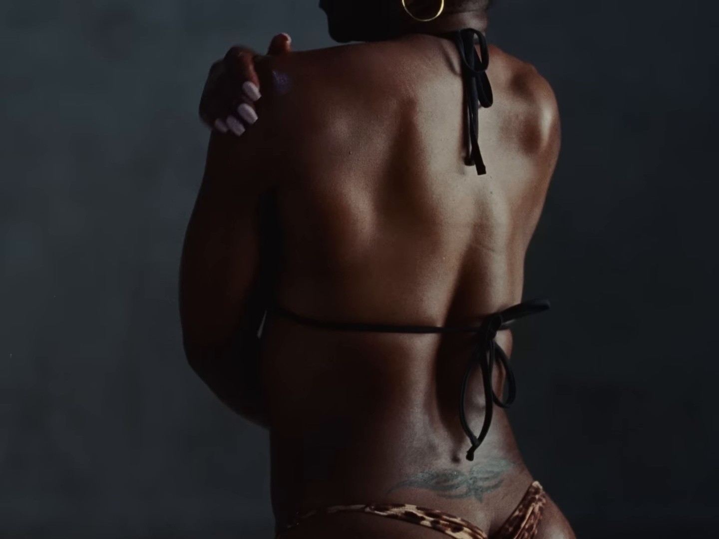 Braveface (2025) —  shot,  lighting