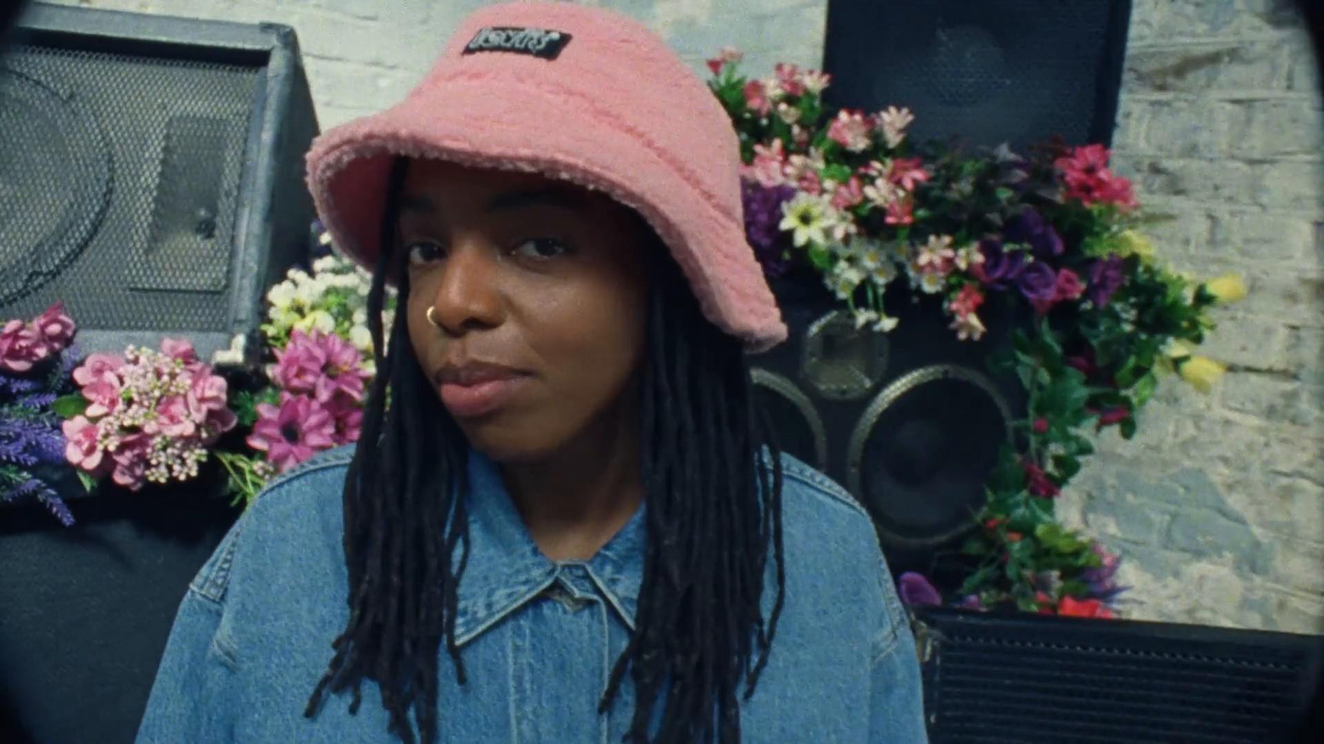 Levi's 501 'Shy One' (2022) —  shot,  lighting