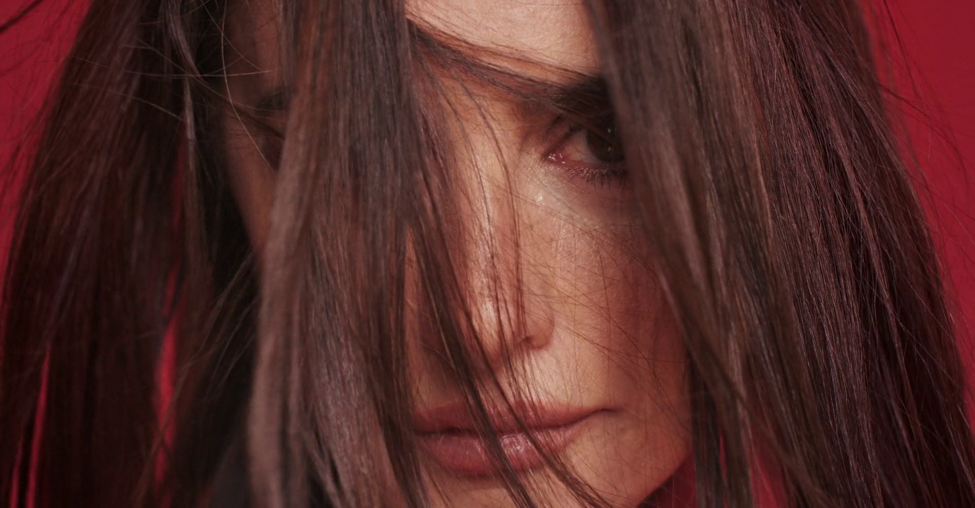 PENÉLOPE CRUZ. Chanel (2024) —  shot,  lighting