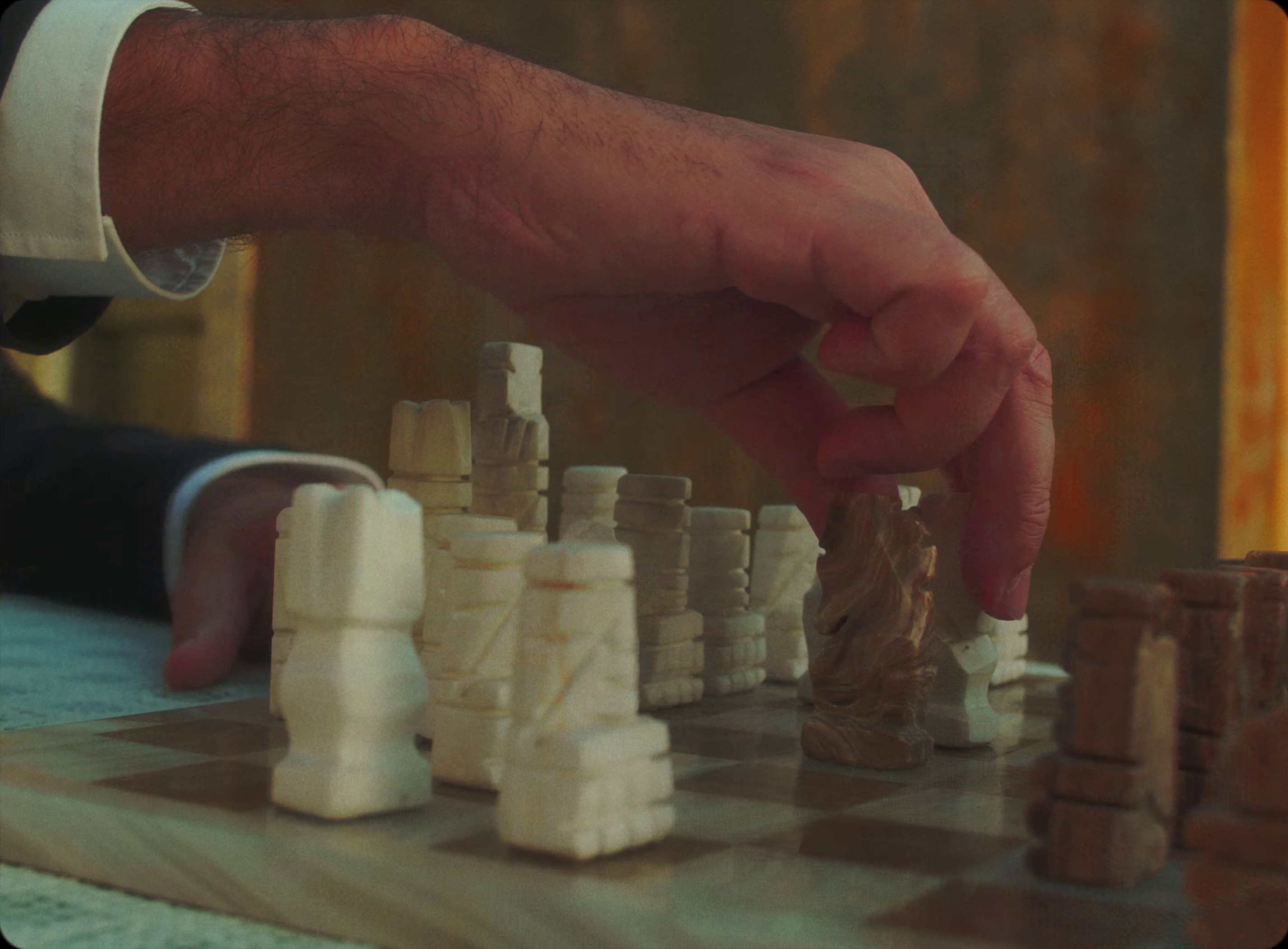 DEUS ALGORITMO (2024) —  shot,  lighting