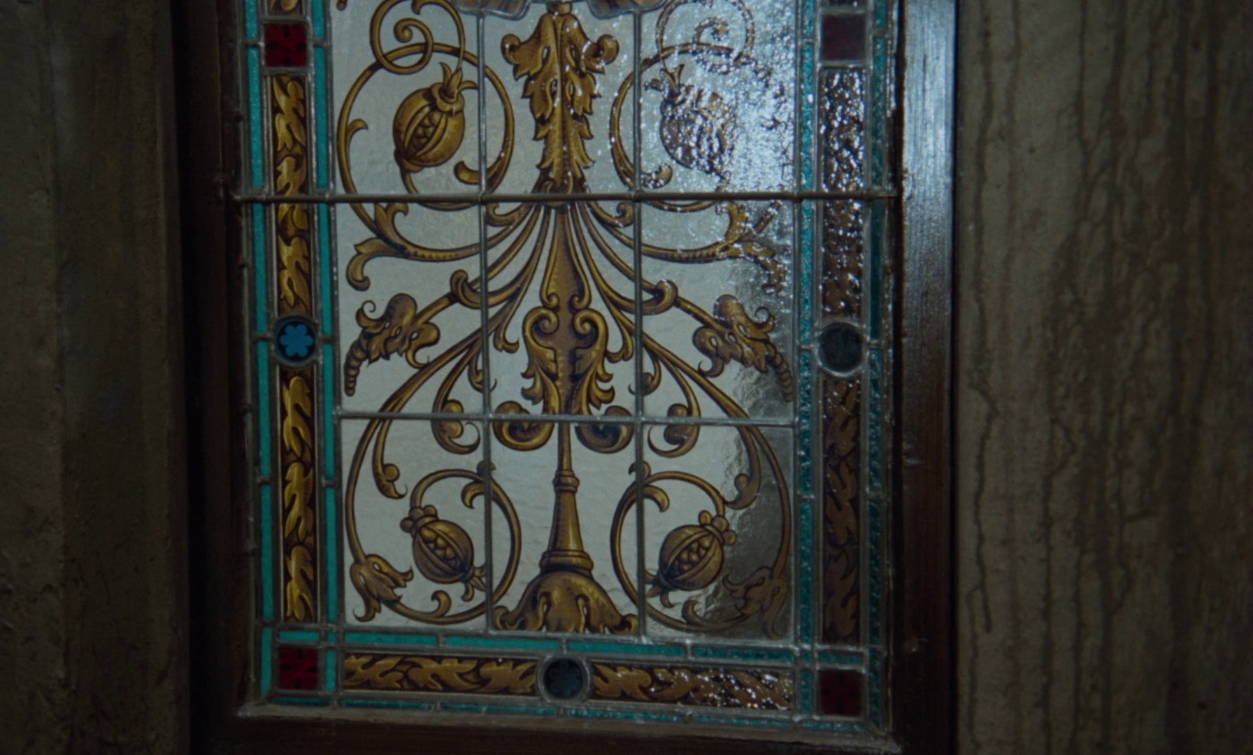 Adela Has Not Had Supper Yet (1978) —  shot,  lighting