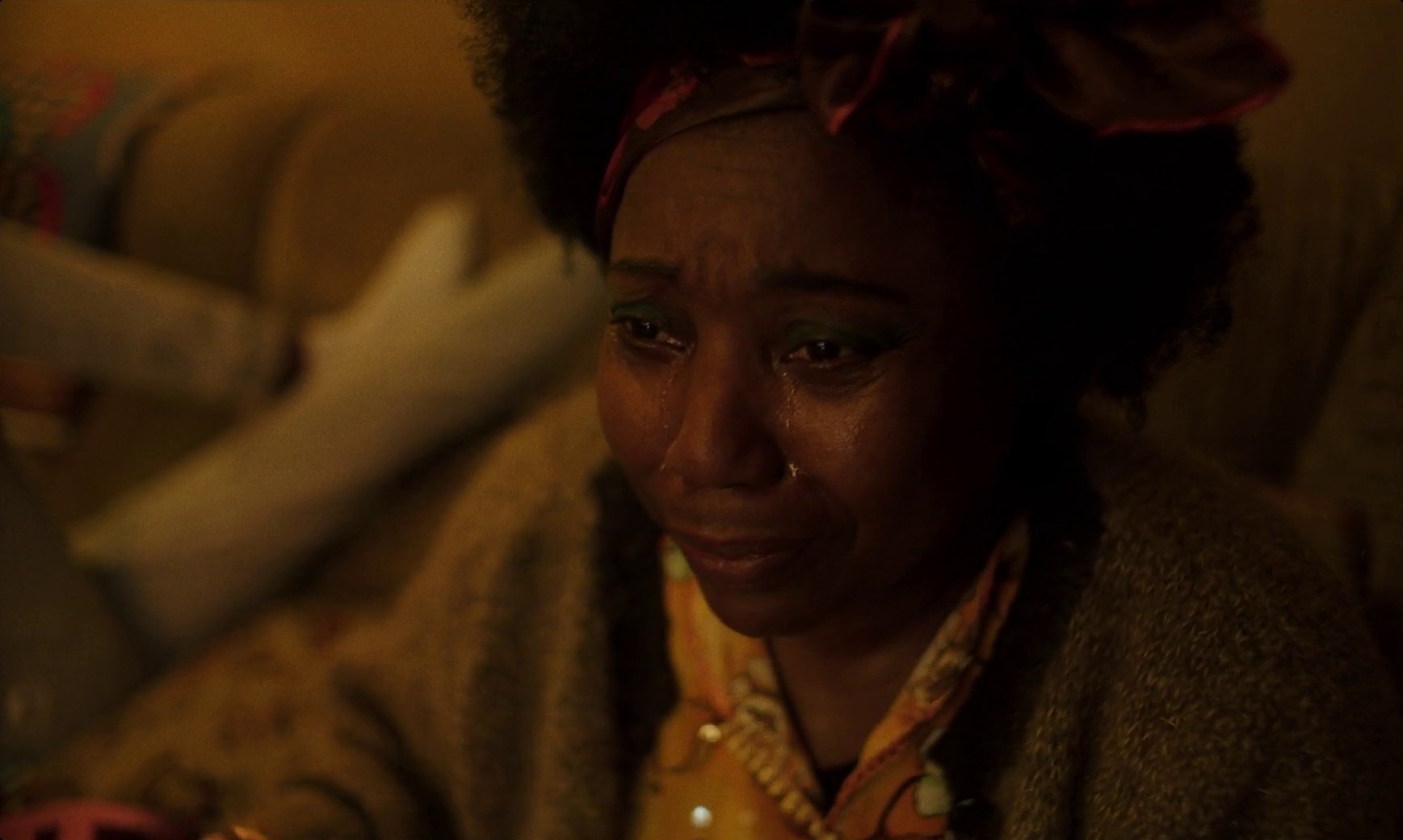 Everything Looks Bigger Closer (2020) —  shot,  lighting