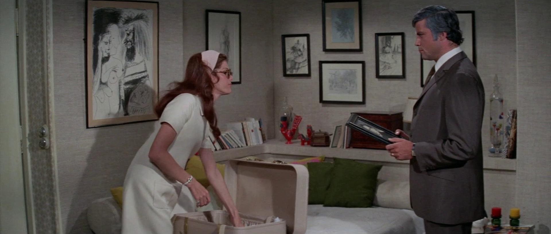 The Lady in the Car with Glasses and a Gun (1970) —  shot,  lighting