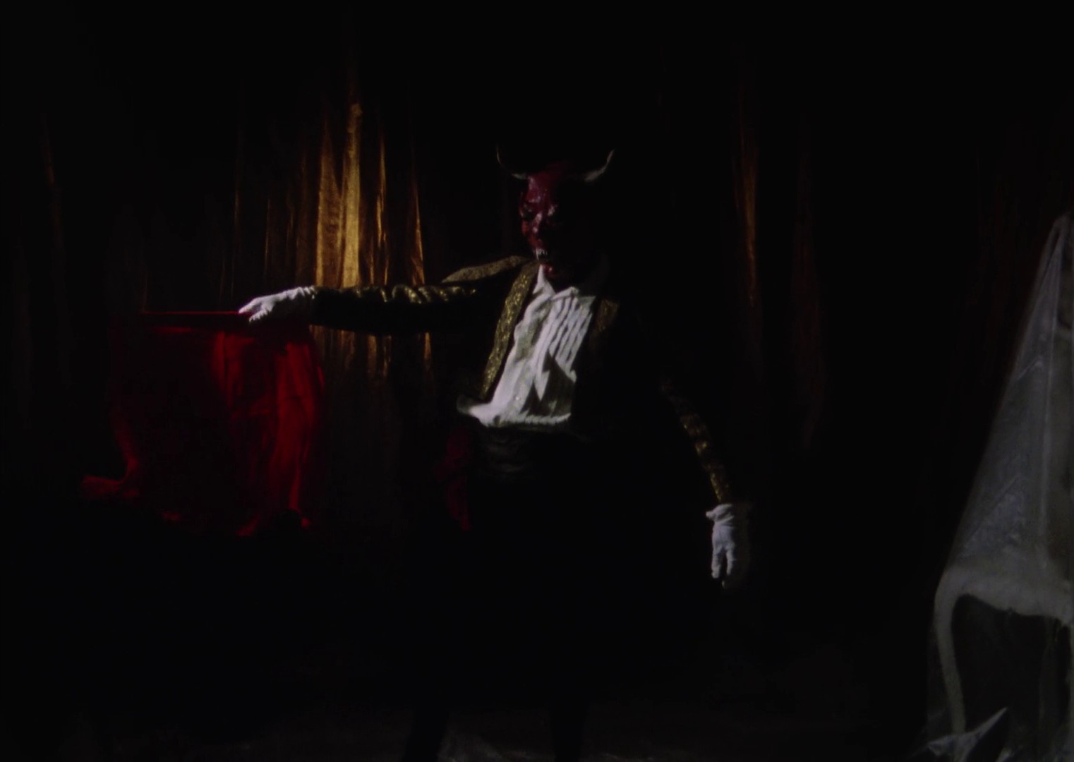 Vendetta (2022) —  shot,  lighting